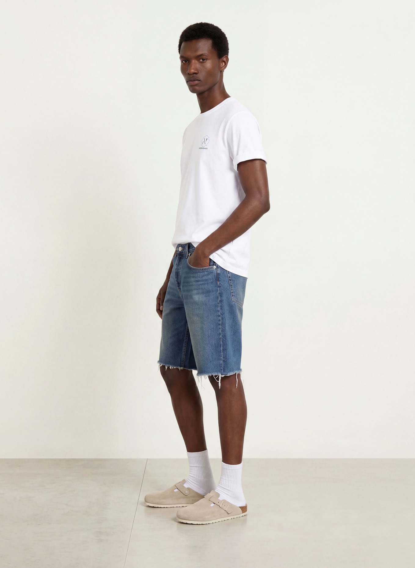 NOWADAYS T-shirt: WIT / GROEN / BLAUW