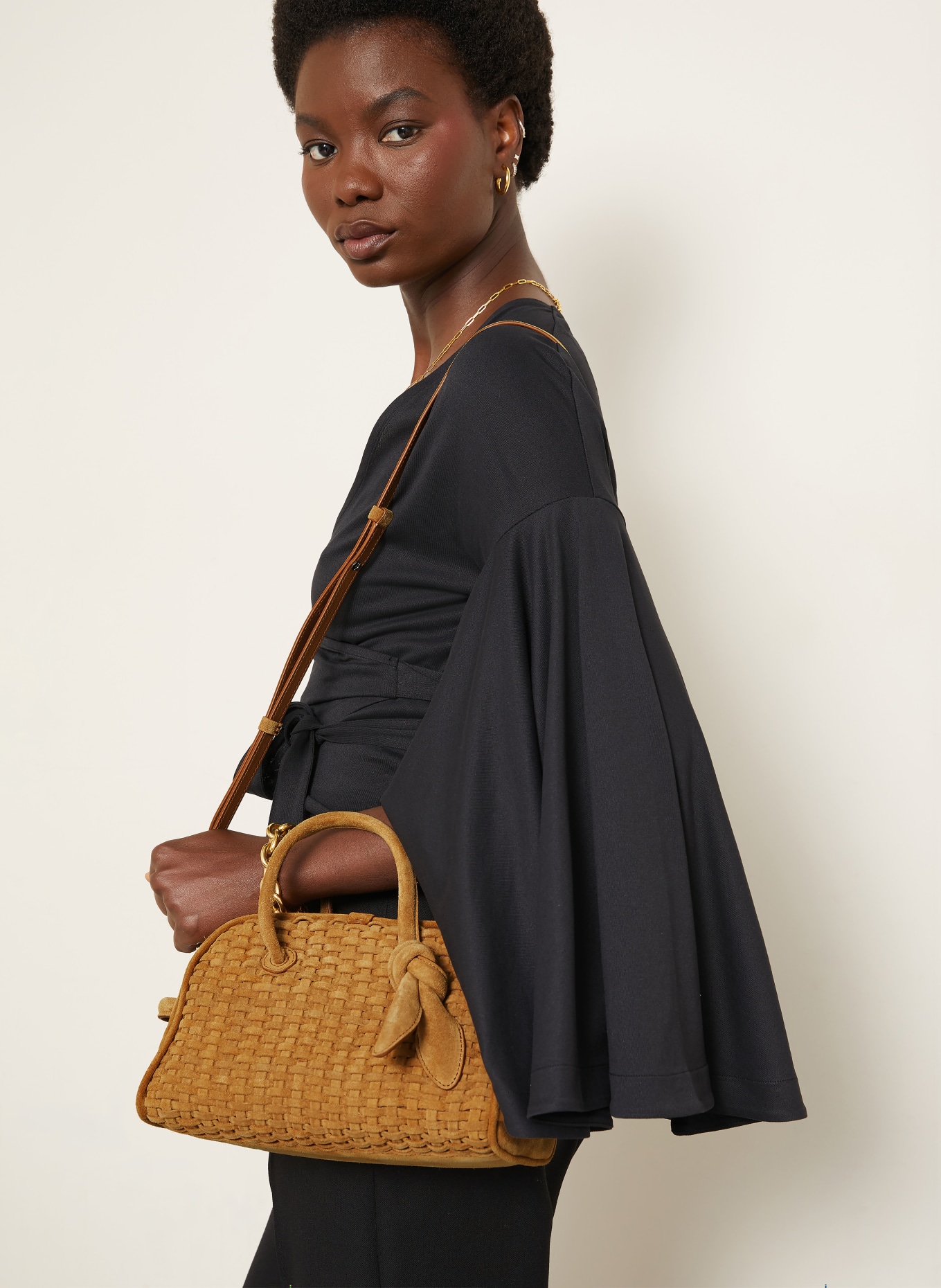 JACQUEMUS Torebka LE PETIT TURISMO: CAMELOWY