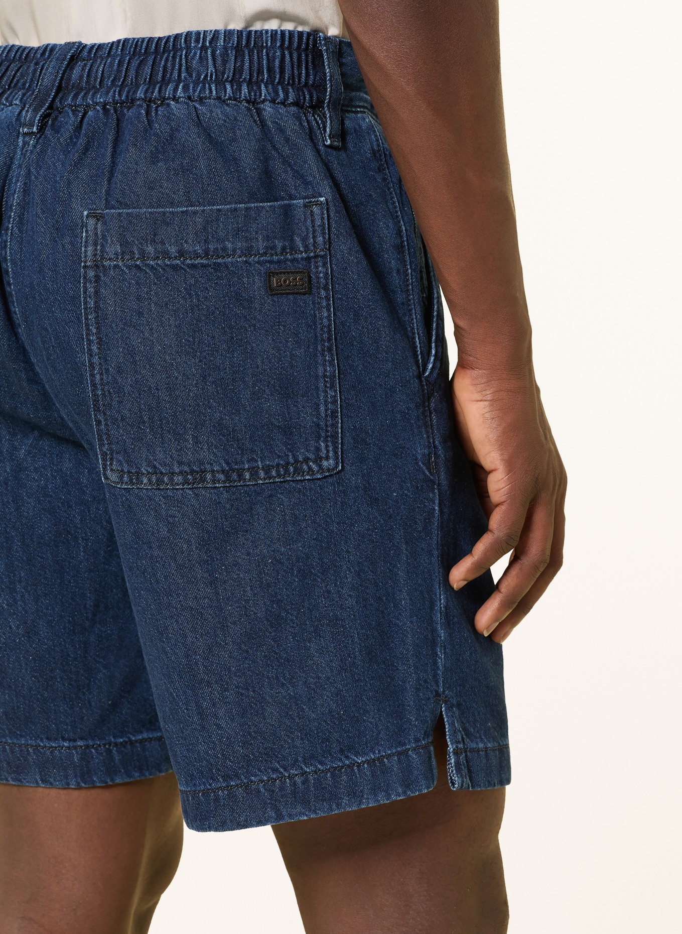 BOSS Jeansshorts SANDREW: 402 DARK BLUE