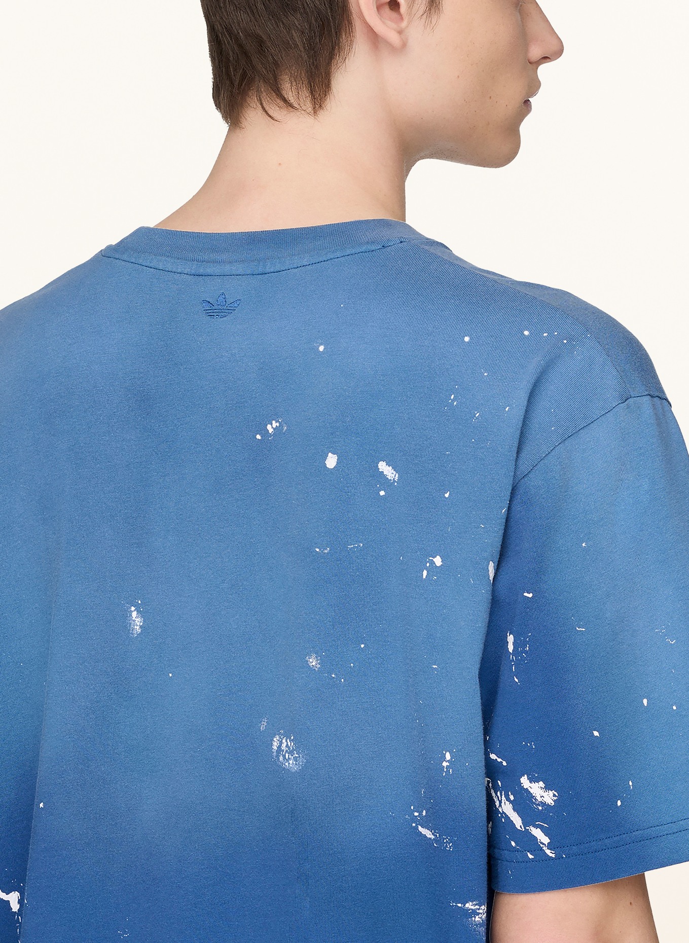 adidas Originals T-shirt SFTM007: BLAUW / WIT / ZWART