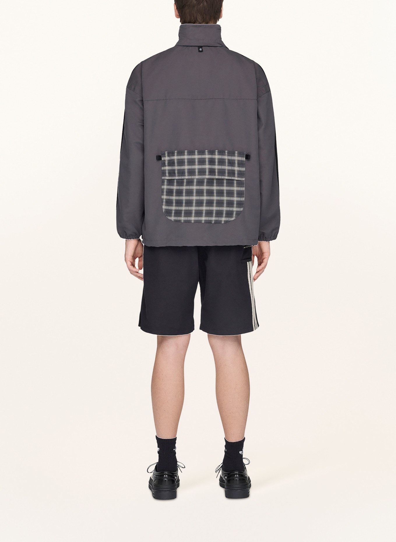 adidas Originals Jas SFTM007: DONKERGRIJS / DONKERGROEN / ZWART