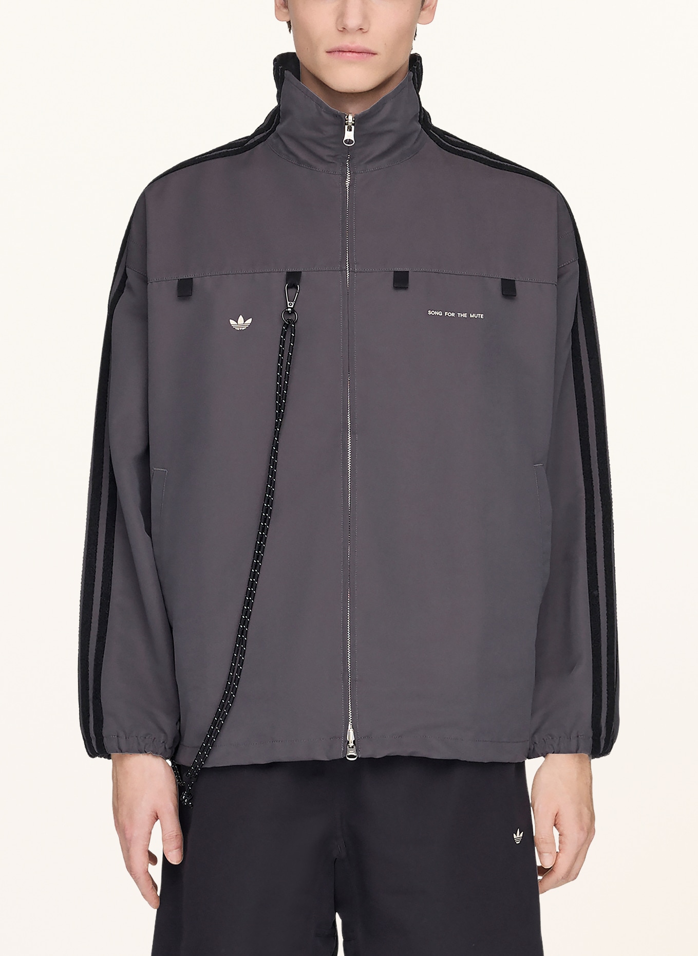 adidas Originals Jas SFTM007: DONKERGRIJS / DONKERGROEN / ZWART