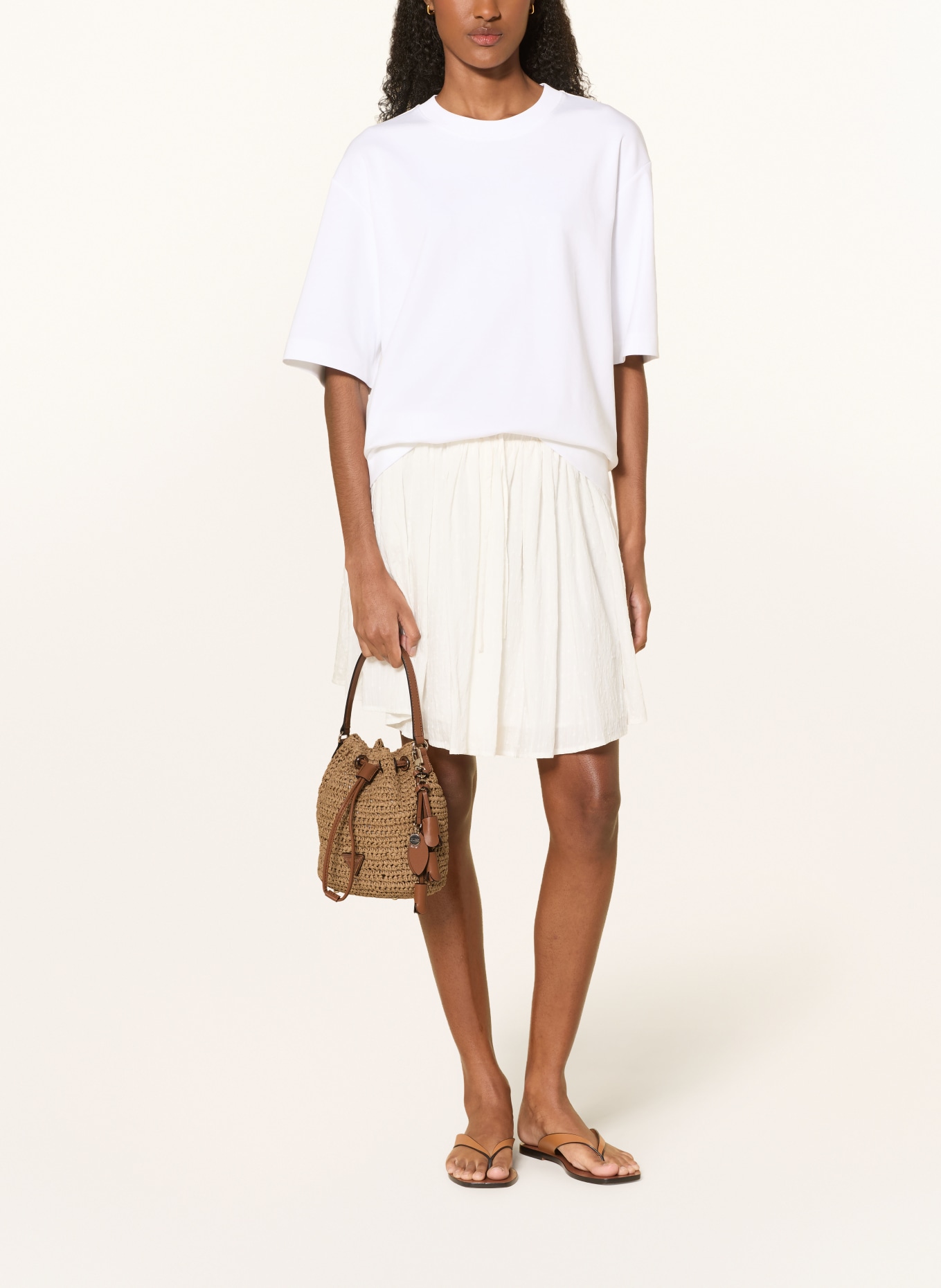 GUESS Zakvormige tas OFELIA: BEIGE / GOUD