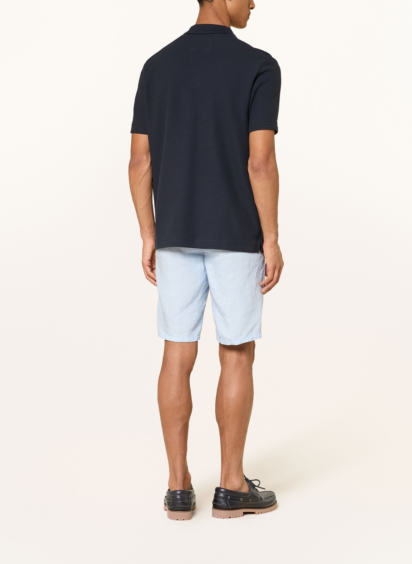 HILTL PARMINO chino-short van linnen: LICHTBLAUW