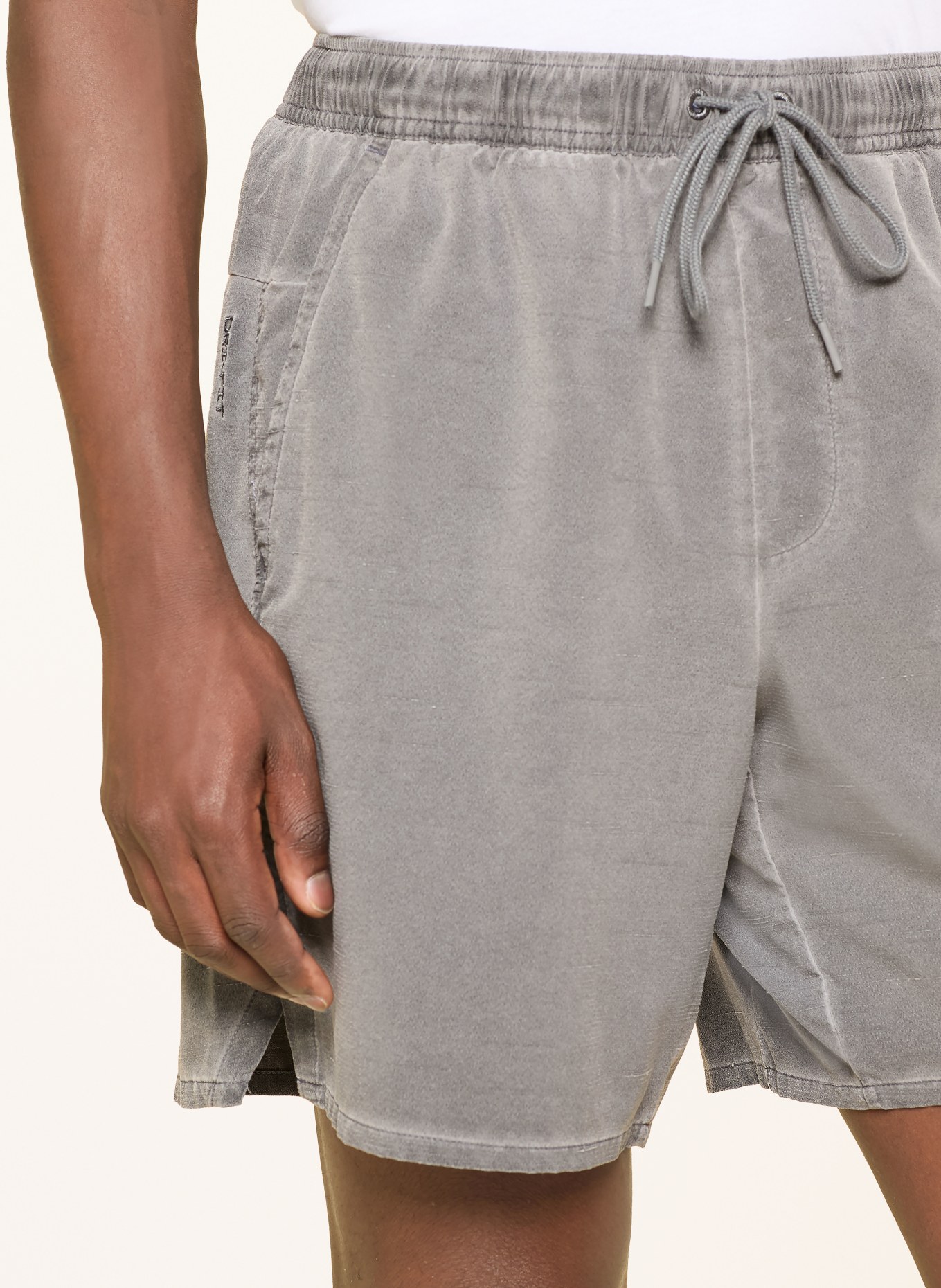 Nike UNLIMITED N.A.C. Training Shorts: GRAY