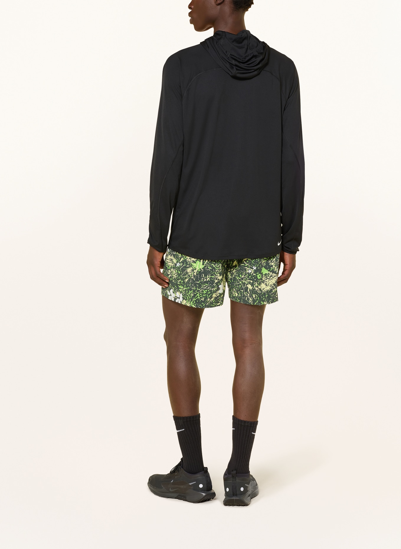 Nike Funktionsshirt ACG SOLAR CHASE: SCHWARZ