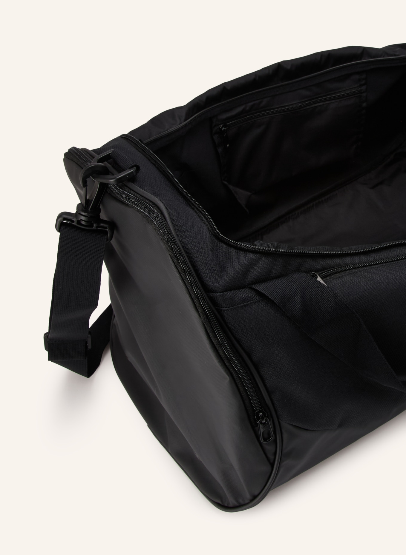 Nike Sporttasche BRASILIA 60L: SCHWARZ