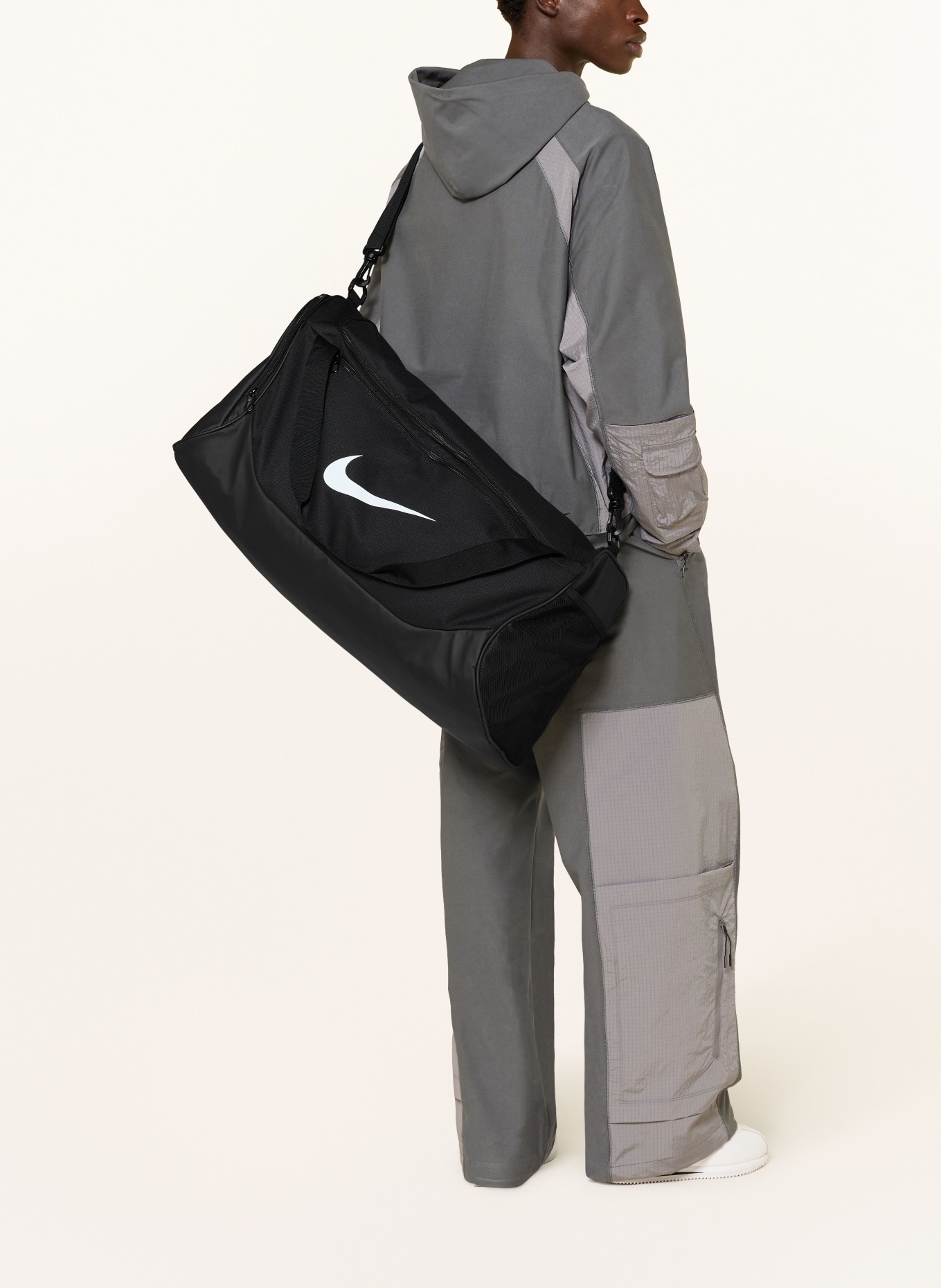Nike BRASILIA 60L Sports Bag: BLACK