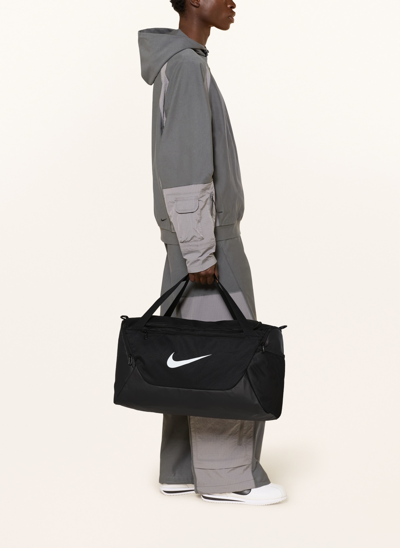 Nike Geantă de sport BRASILIA S 40L: NEGRU