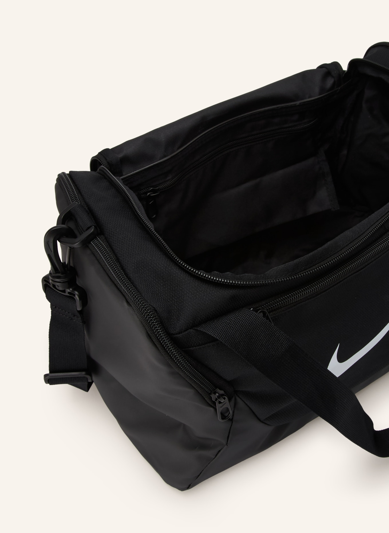 Nike BRASILIA XS 24L Sports Bag: BLACK