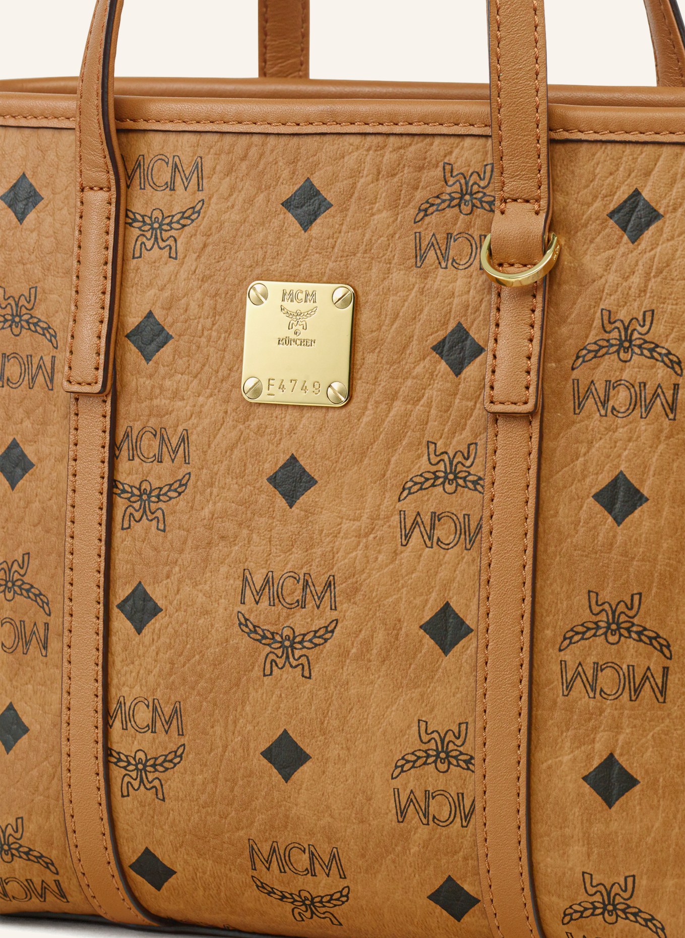 MCM TONI VI Shoulder Bag: COGNAC