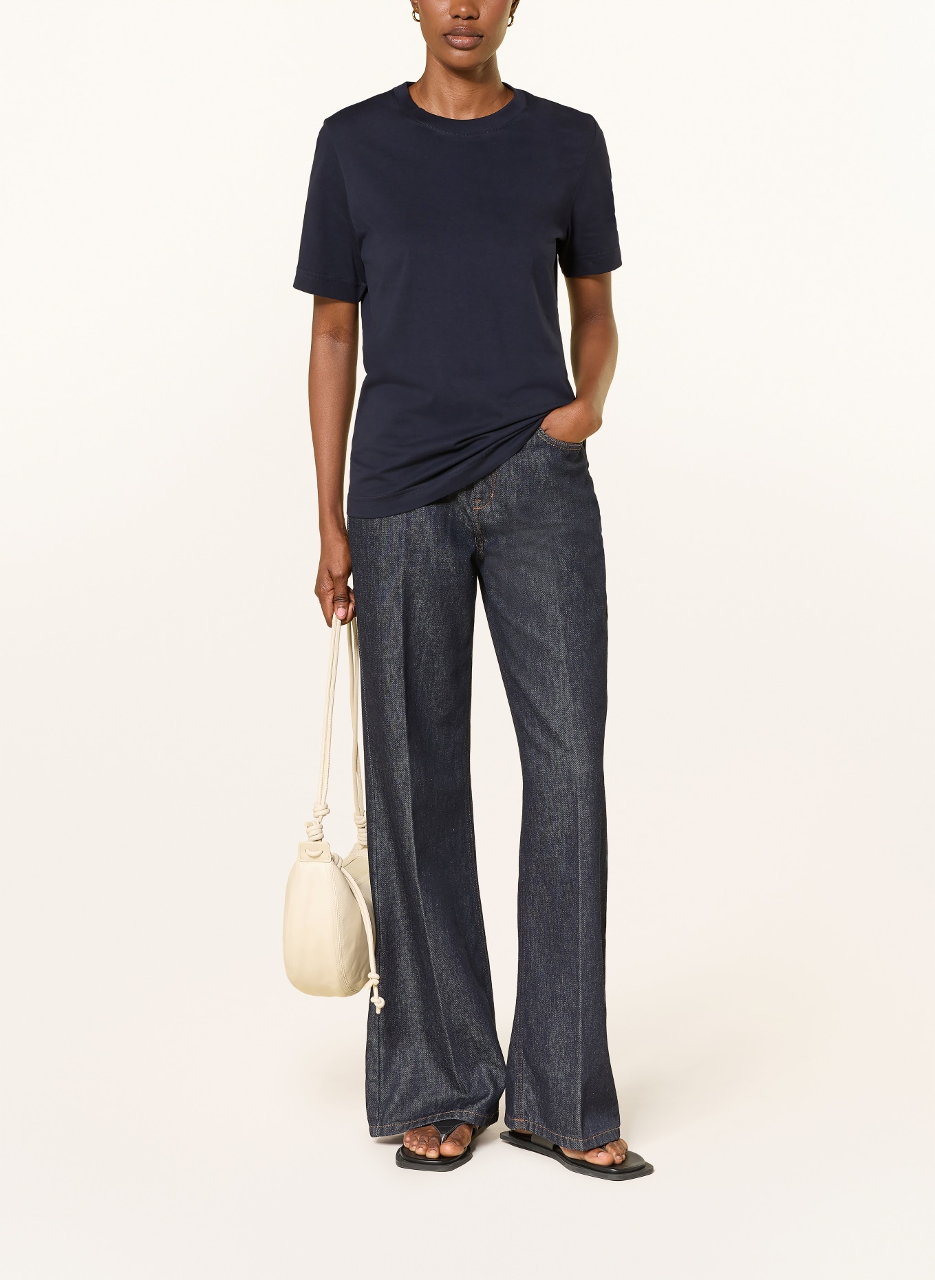 ARKET T-Shirt: DUNKELBLAU