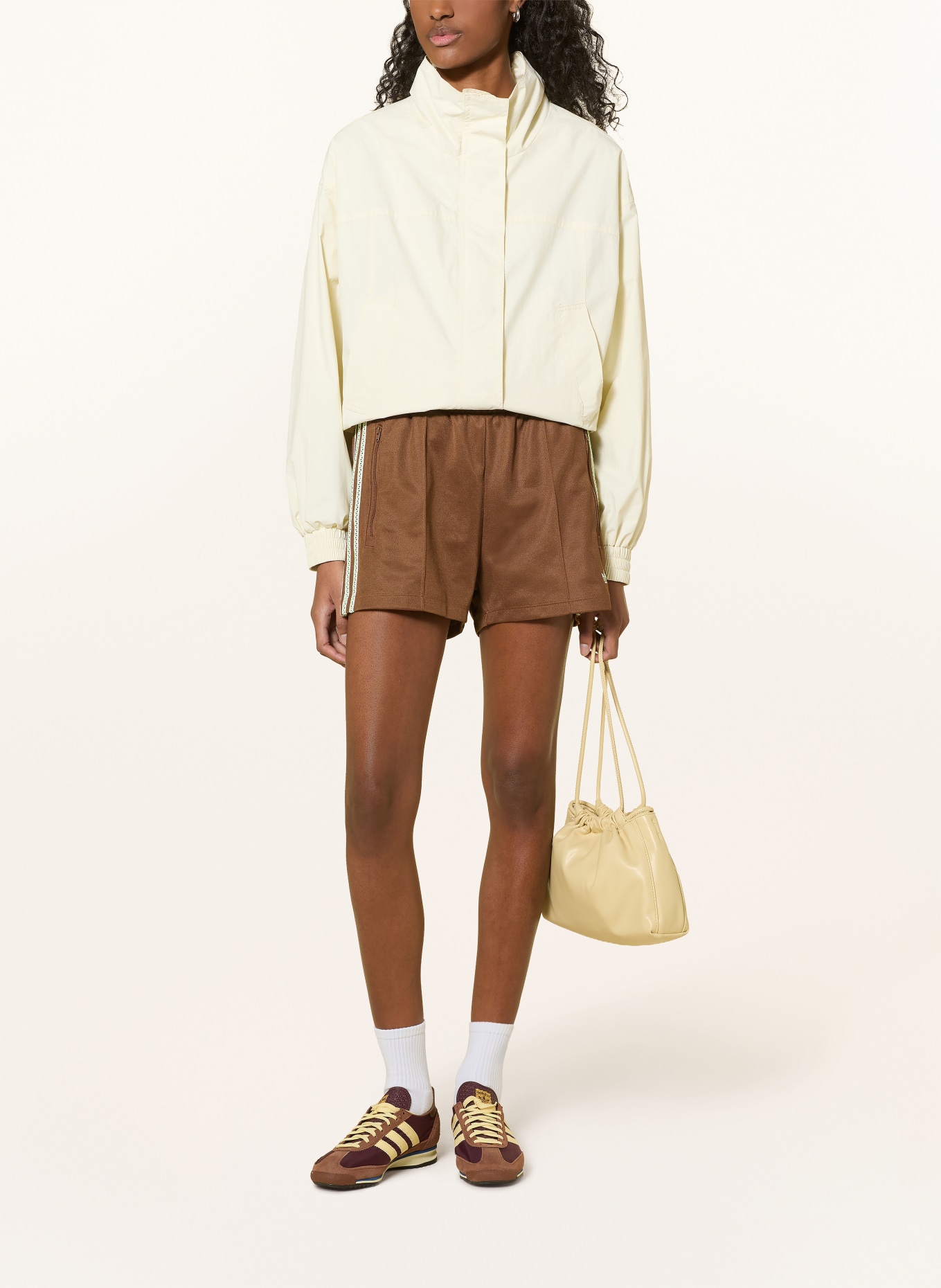 adidas Originals SUMMER GLOW Shorts with Galon Stripes: BROWN / LIGHT GREEN / WHITE