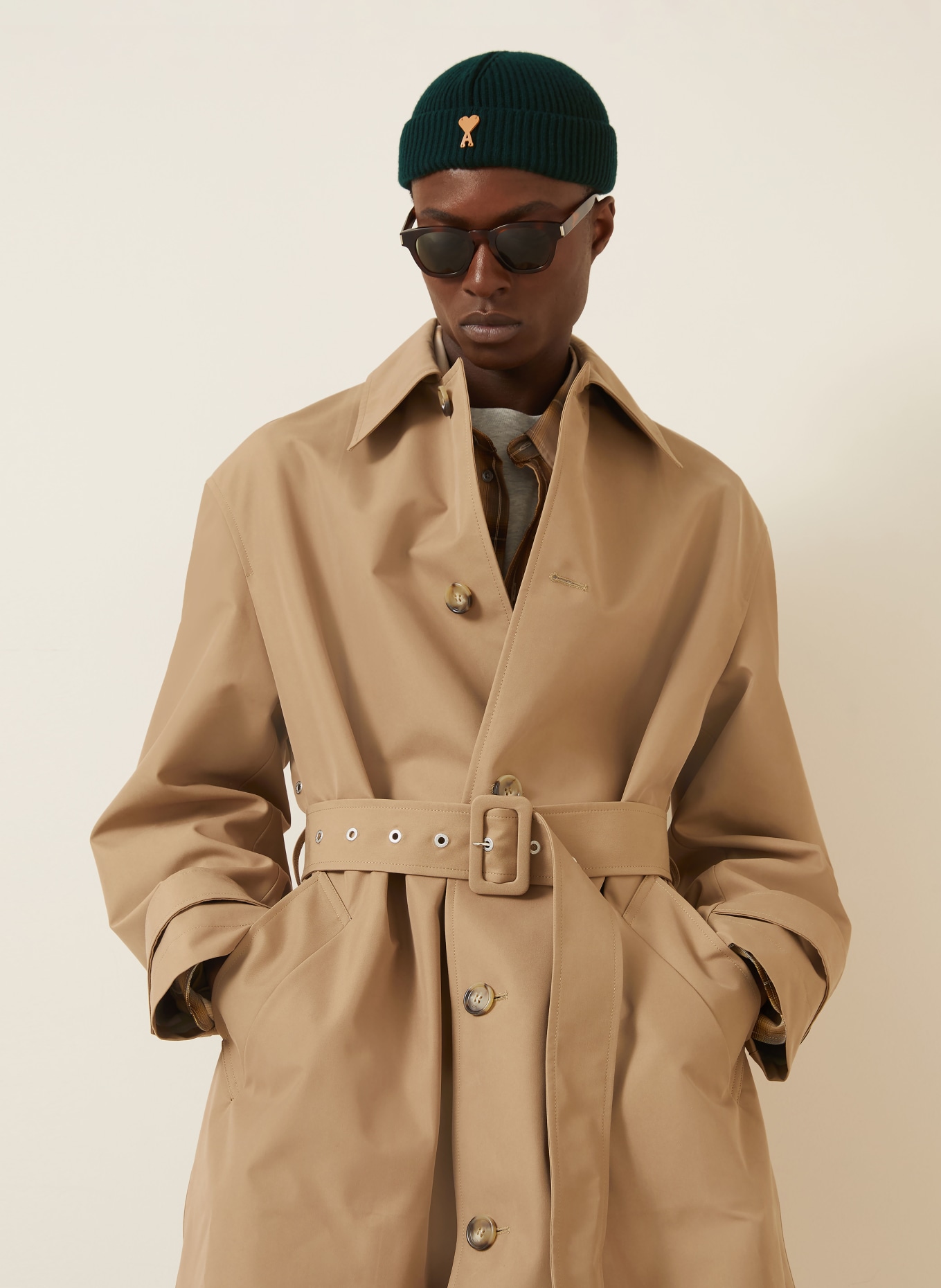 AMI PARIS Trenchcoat: BÉŽOVÁ