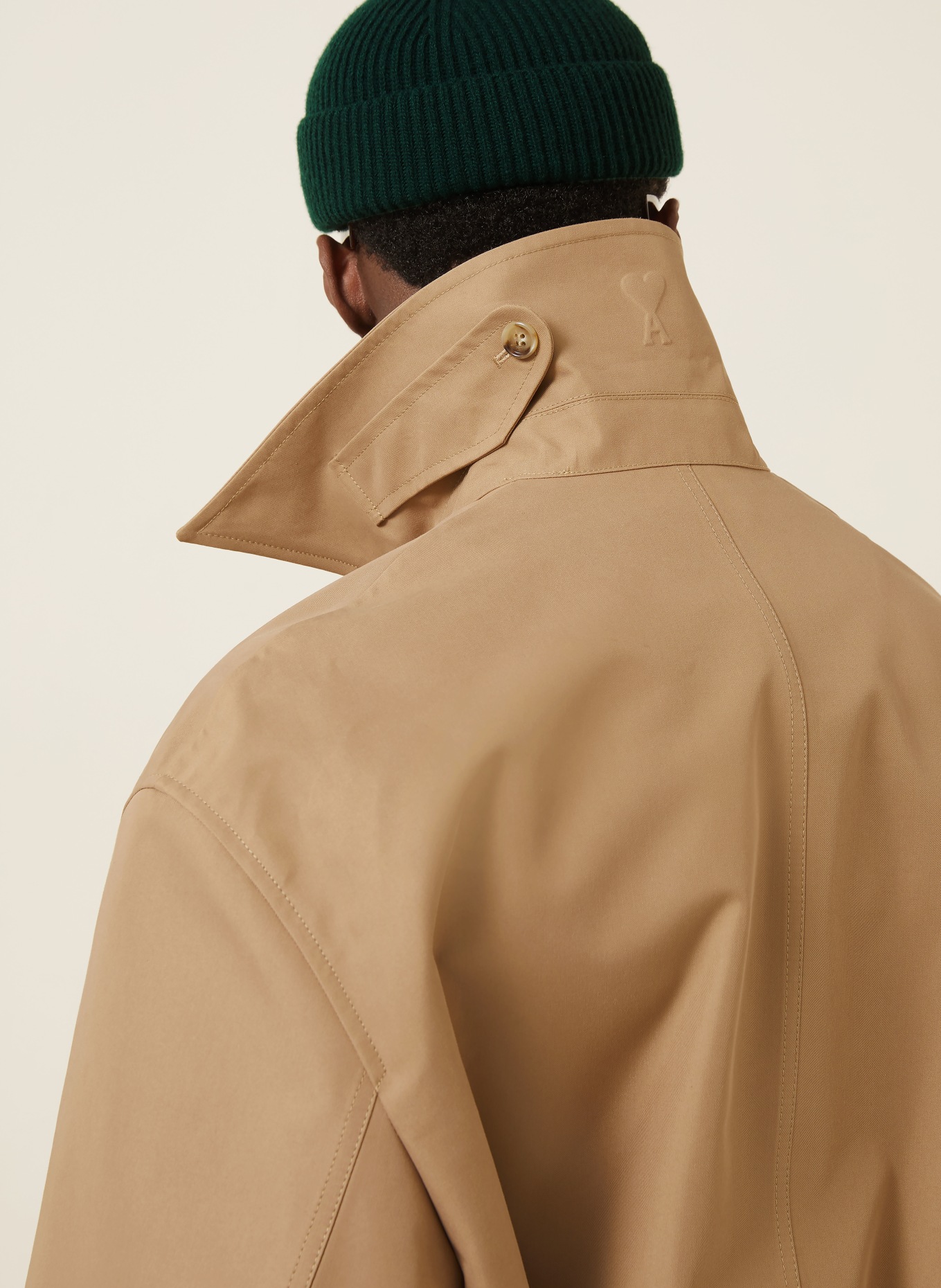 AMI PARIS Trenchcoat: BÉŽOVÁ