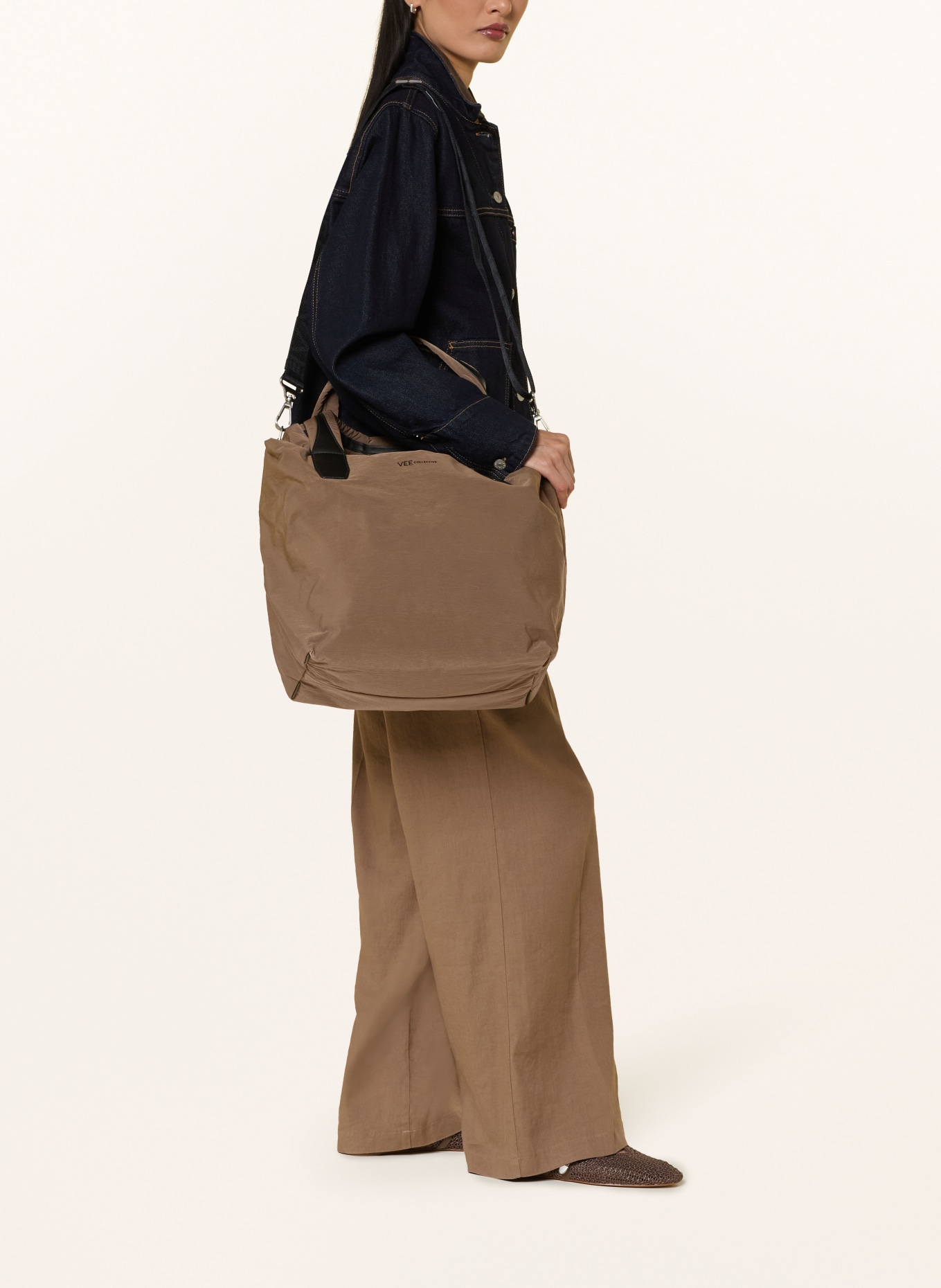 Vee Collective Shopper ESSENCE MEDIUM: BRUIN / ZILVER / ZWART
