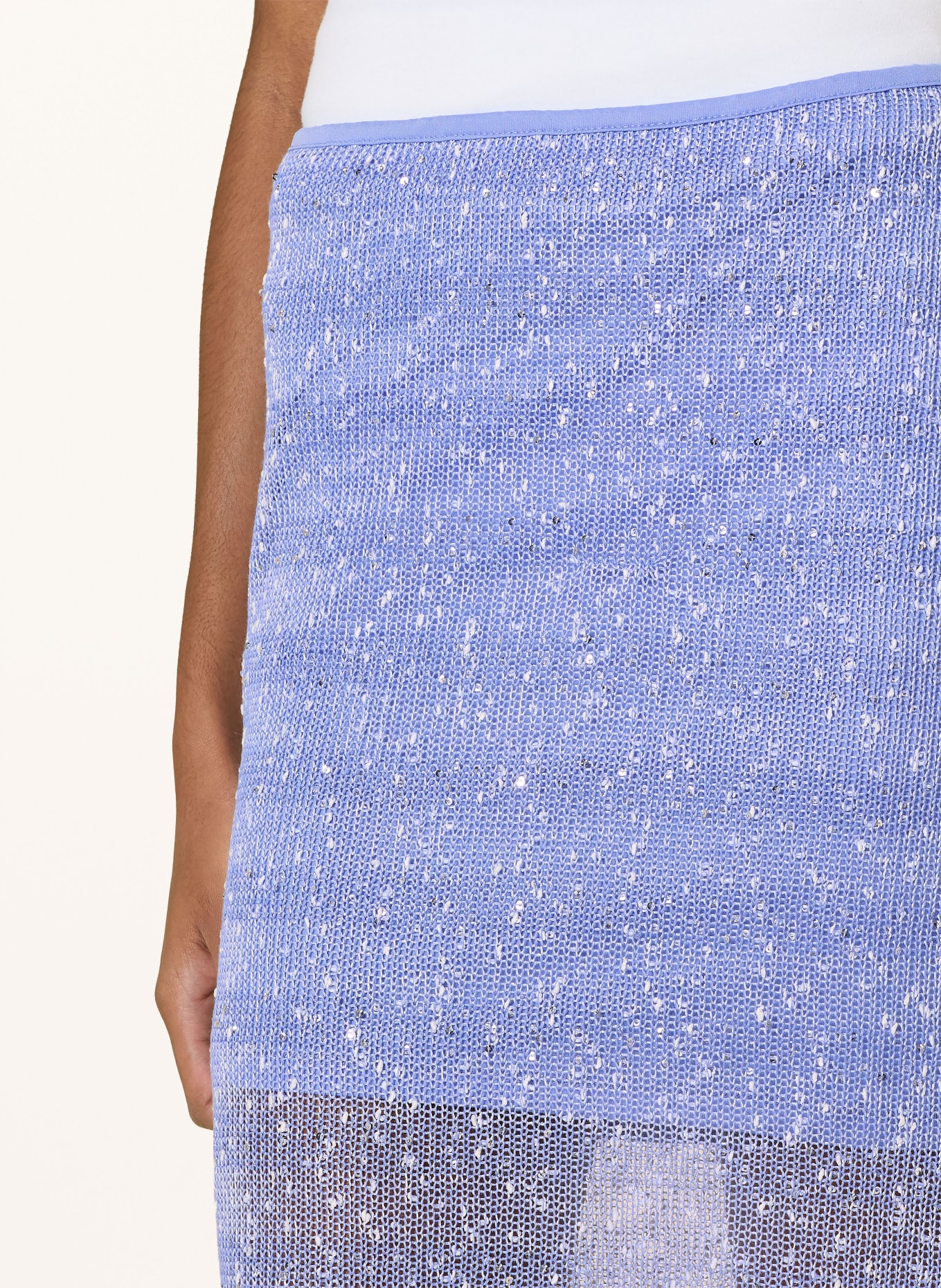 ICHI IHPILOUA knit skirt with sequins: LIGHT BLUE / WHITE