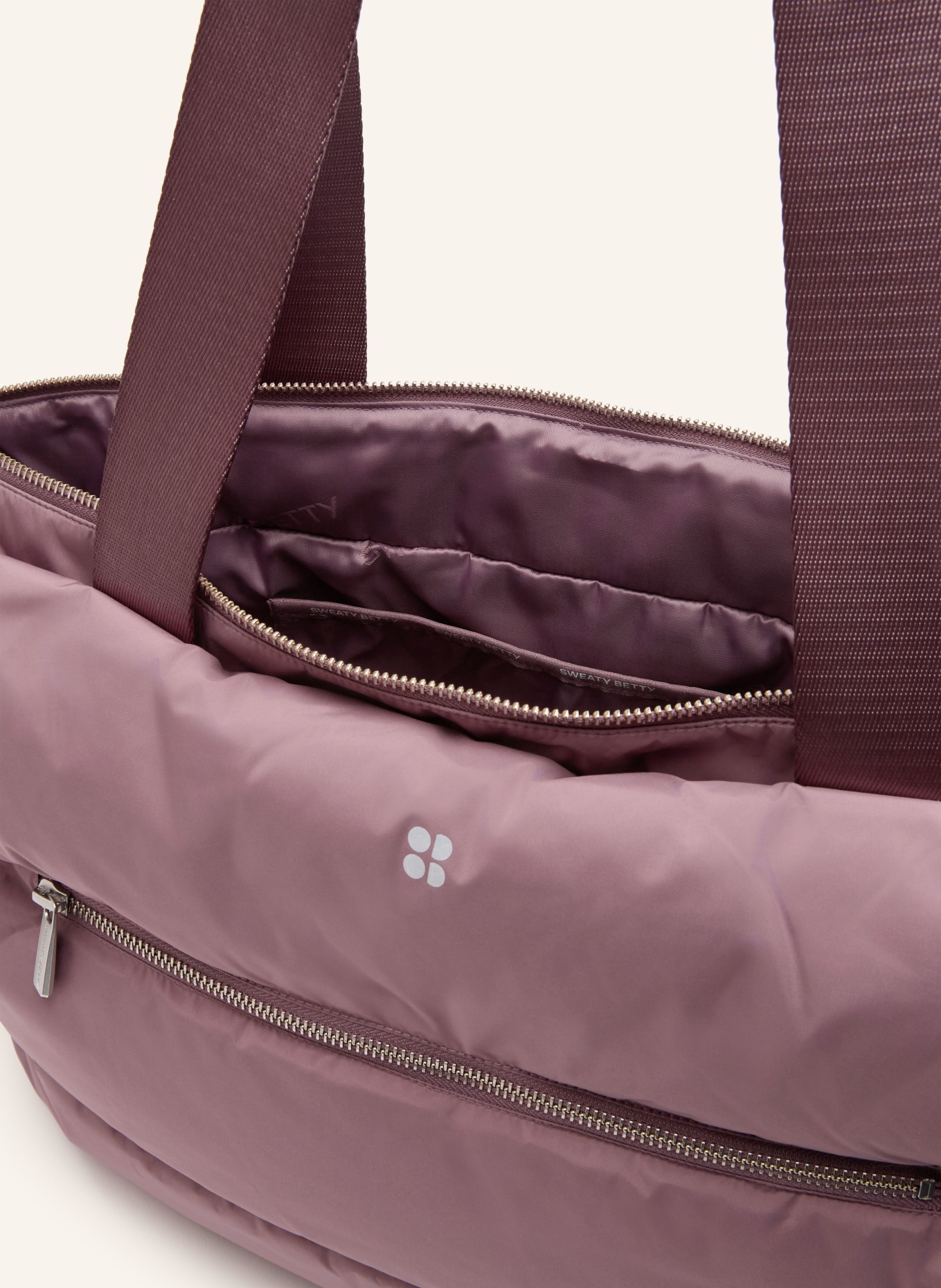 Sweaty Betty Sporttasche THE ROAM: LILA