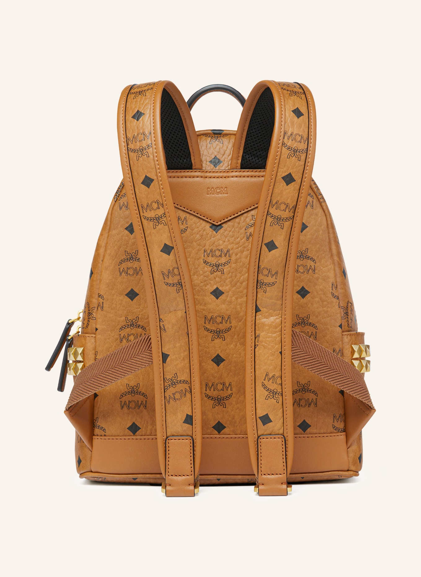 MCM Rucksack STARK SMALL mit Nieten: COGNAC / GOLD / SCHWARZ
