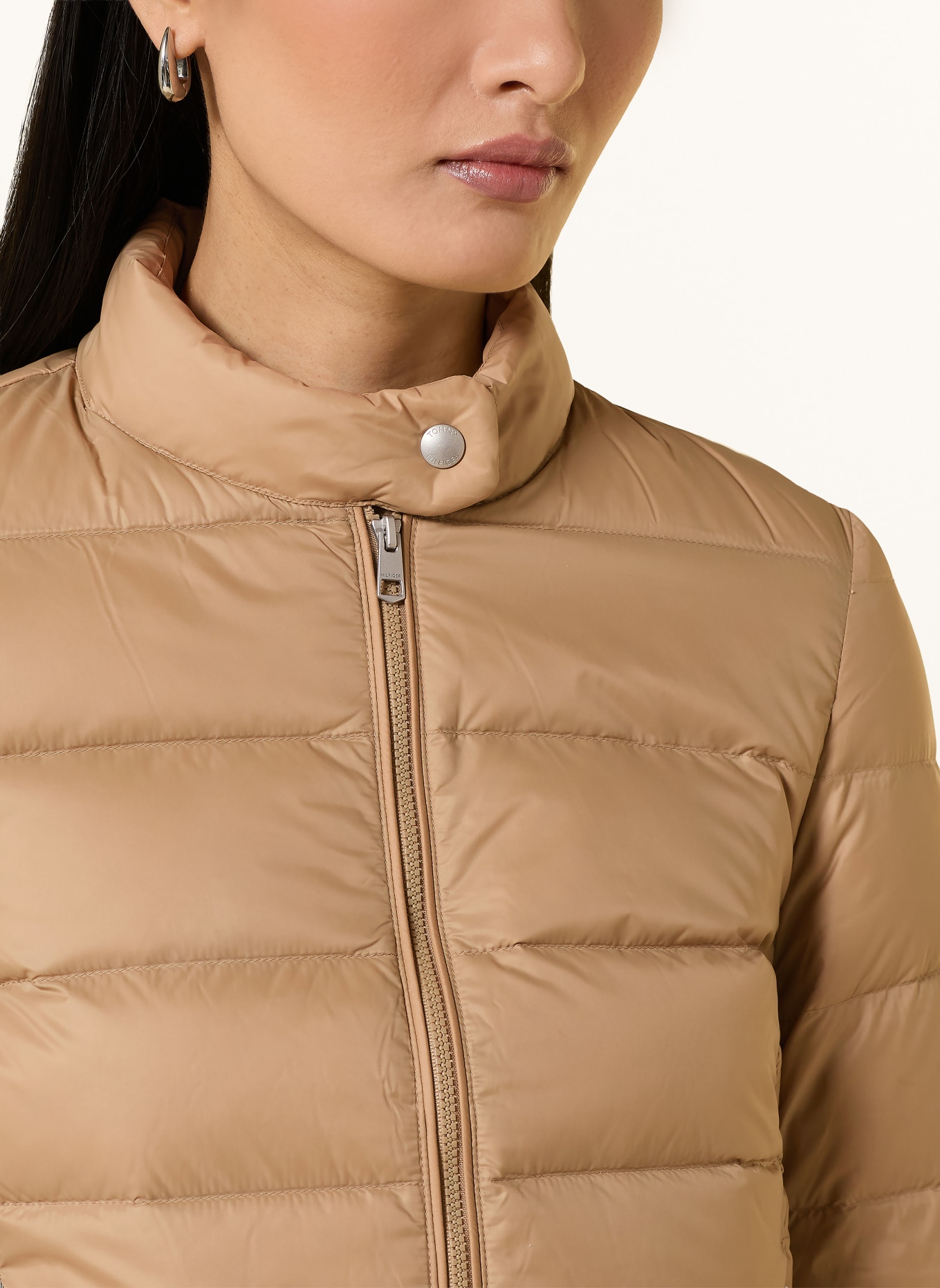 TOMMY HILFIGER Veste en duvet: CHAMEAU