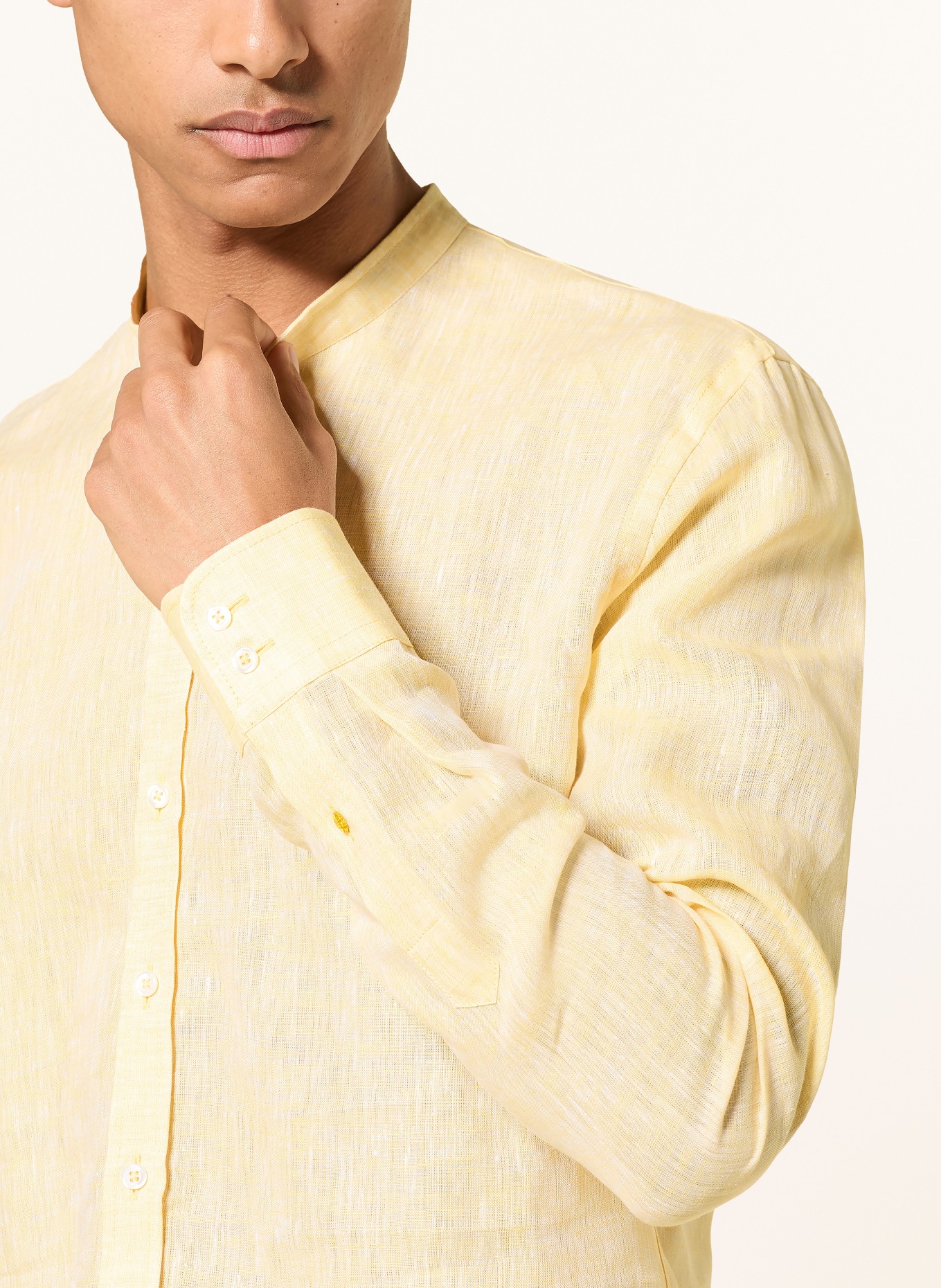 Q1 Manufaktur Linen Shirt, Slim Relaxed Fit with Stand-Up Collar: YELLOW