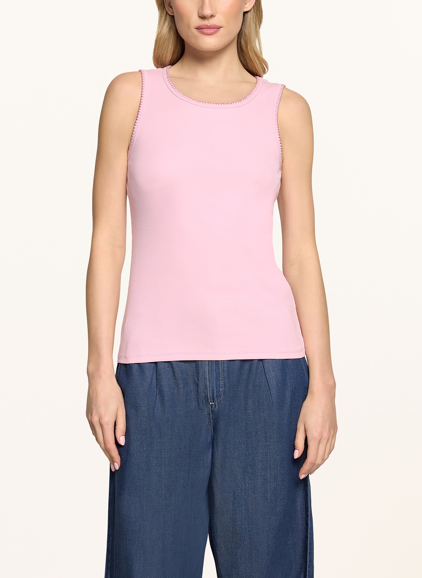 CARTOON Top: ROSA