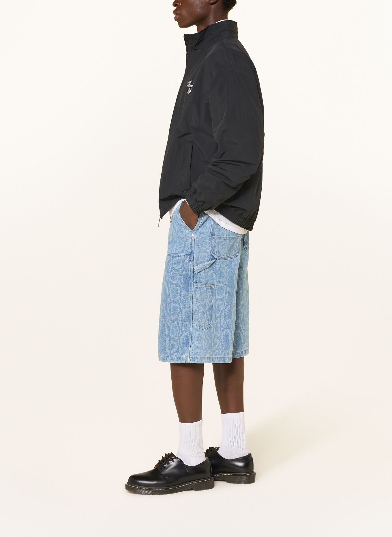carhartt WIP Short en jean SNAKE NIXON: 3R335 Snake Camo, Blue, bleached