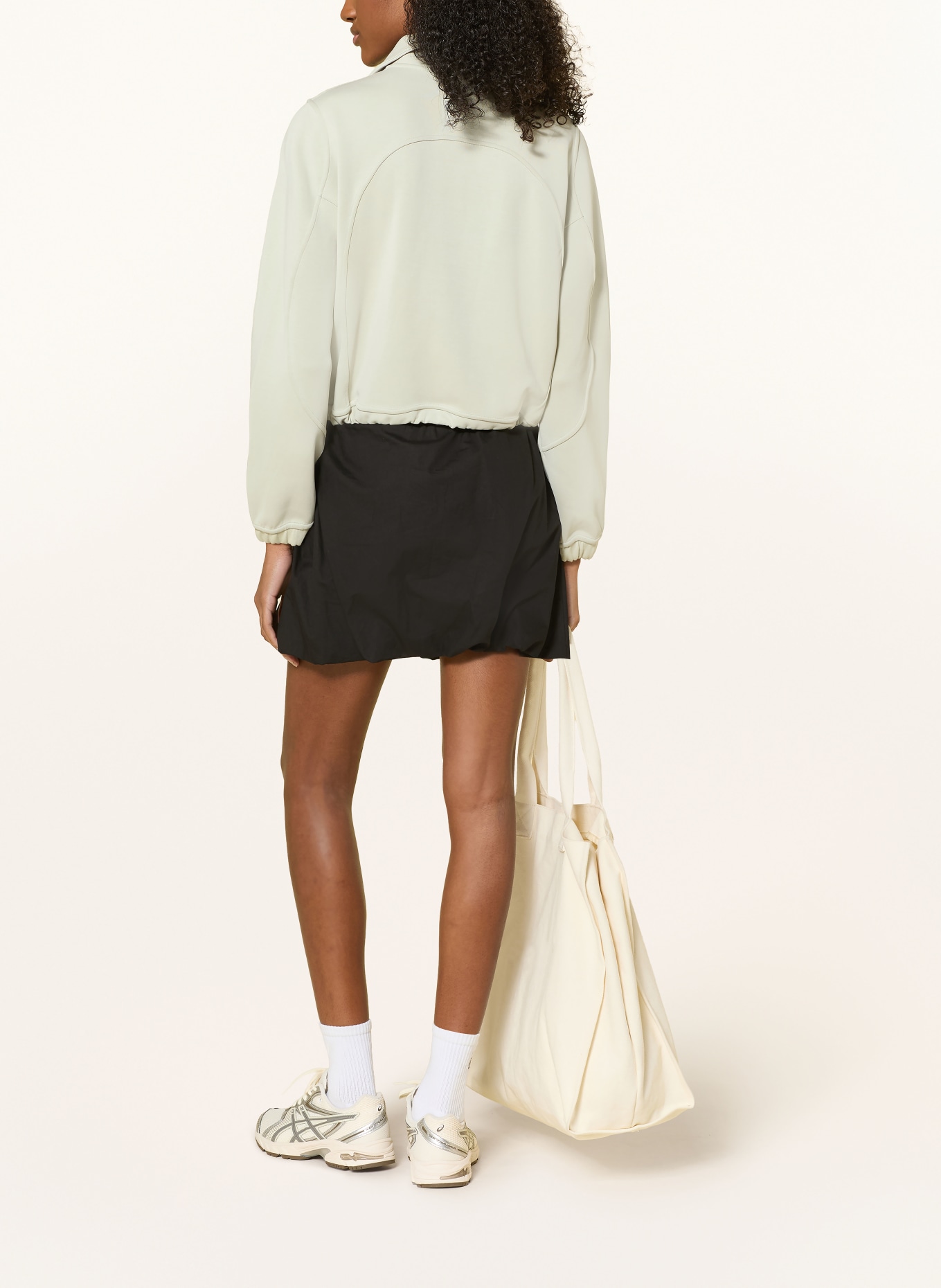 lululemon sweat-shirt: VERT CLAIR