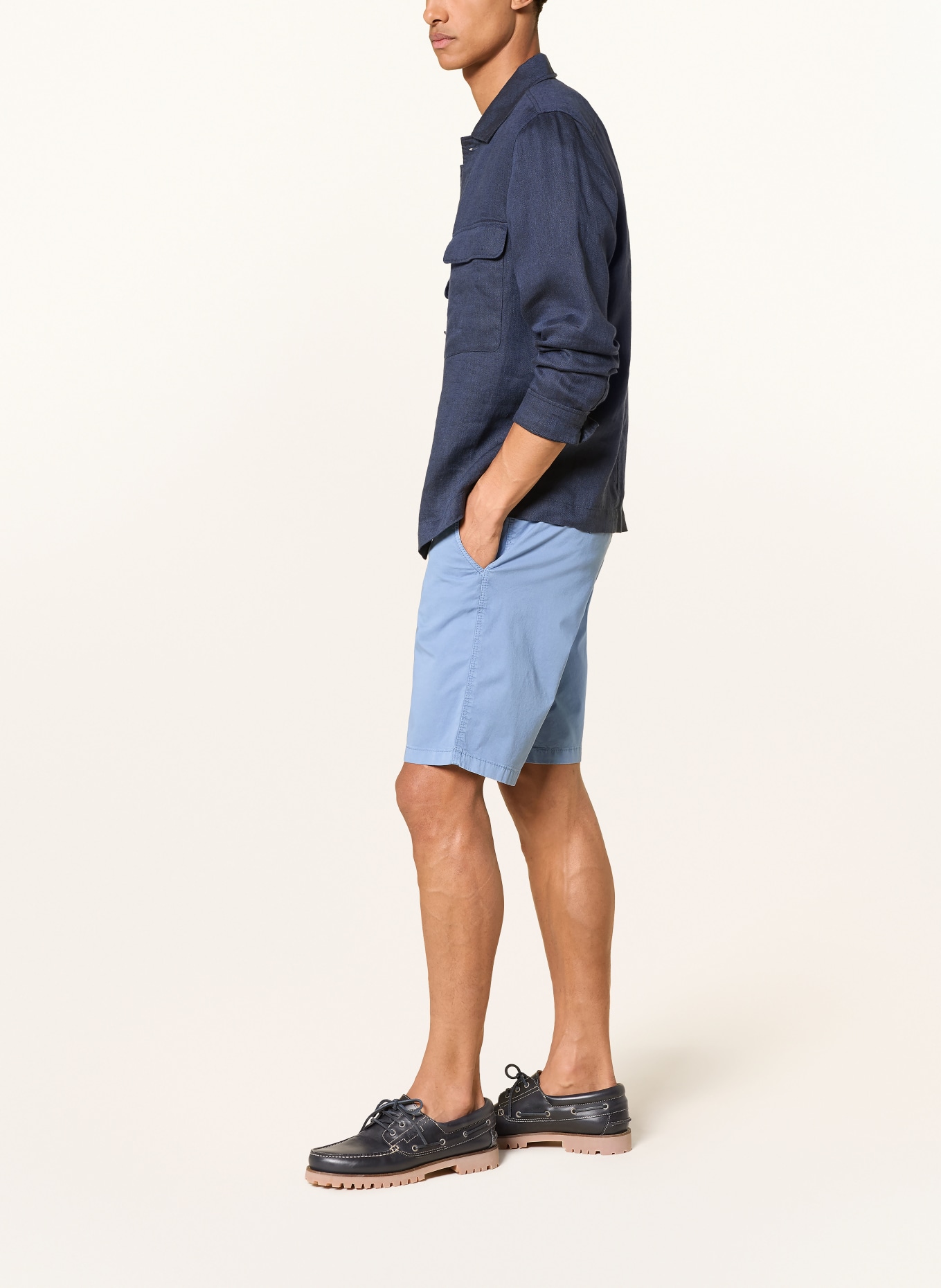 BRAX BARI Regular Fit Shorts: LIGHT BLUE
