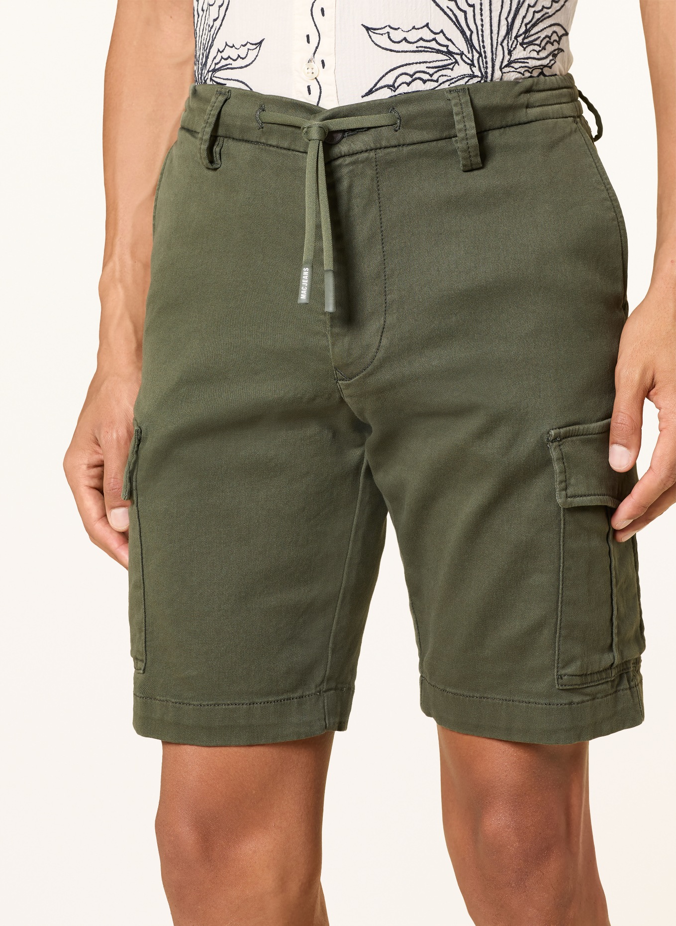 MAC JOG'N CARGO Cargo Shorts: GREEN