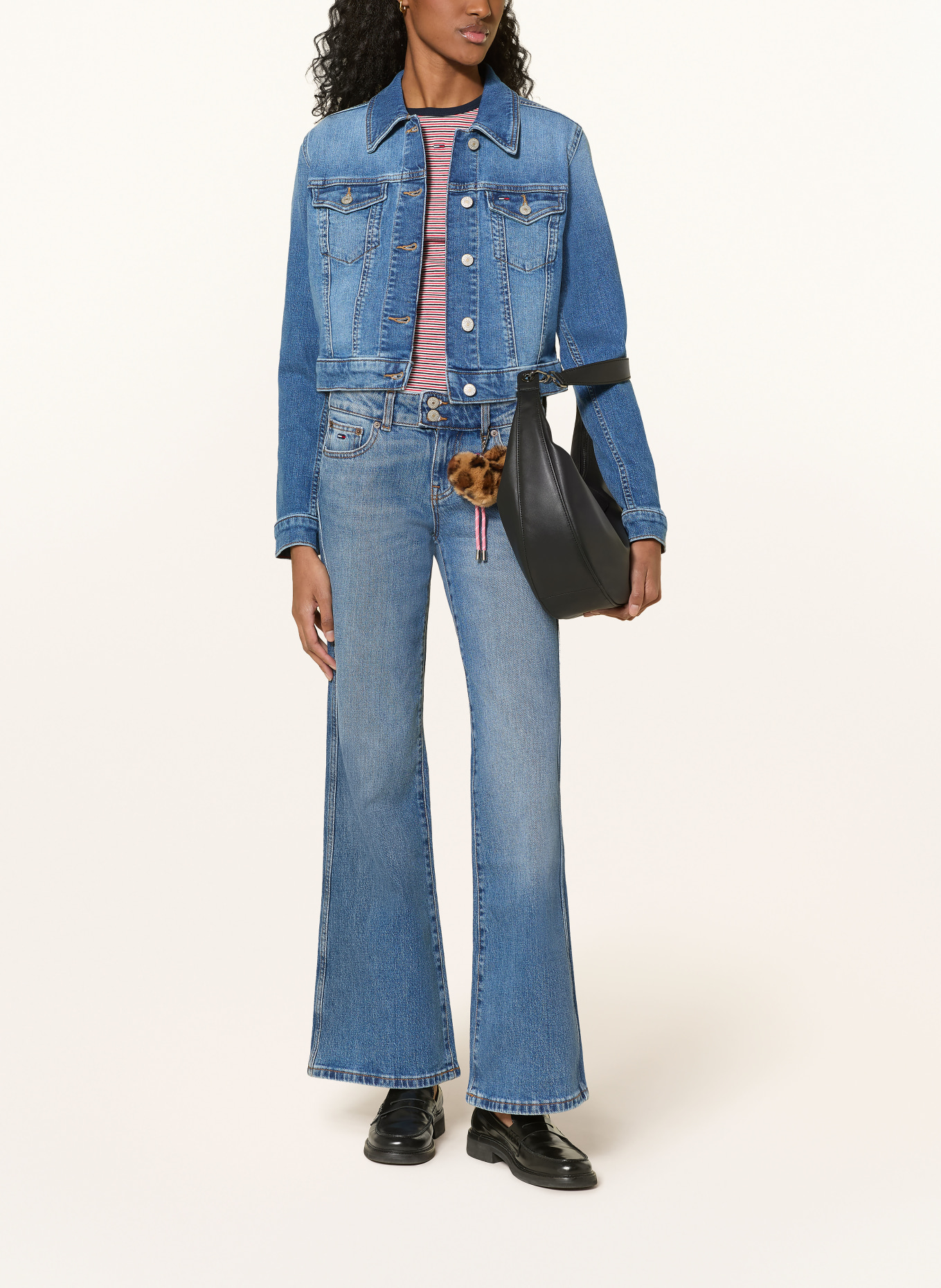 TOMMY JEANS Bootcut Jeans: 1A5 Denim Medium