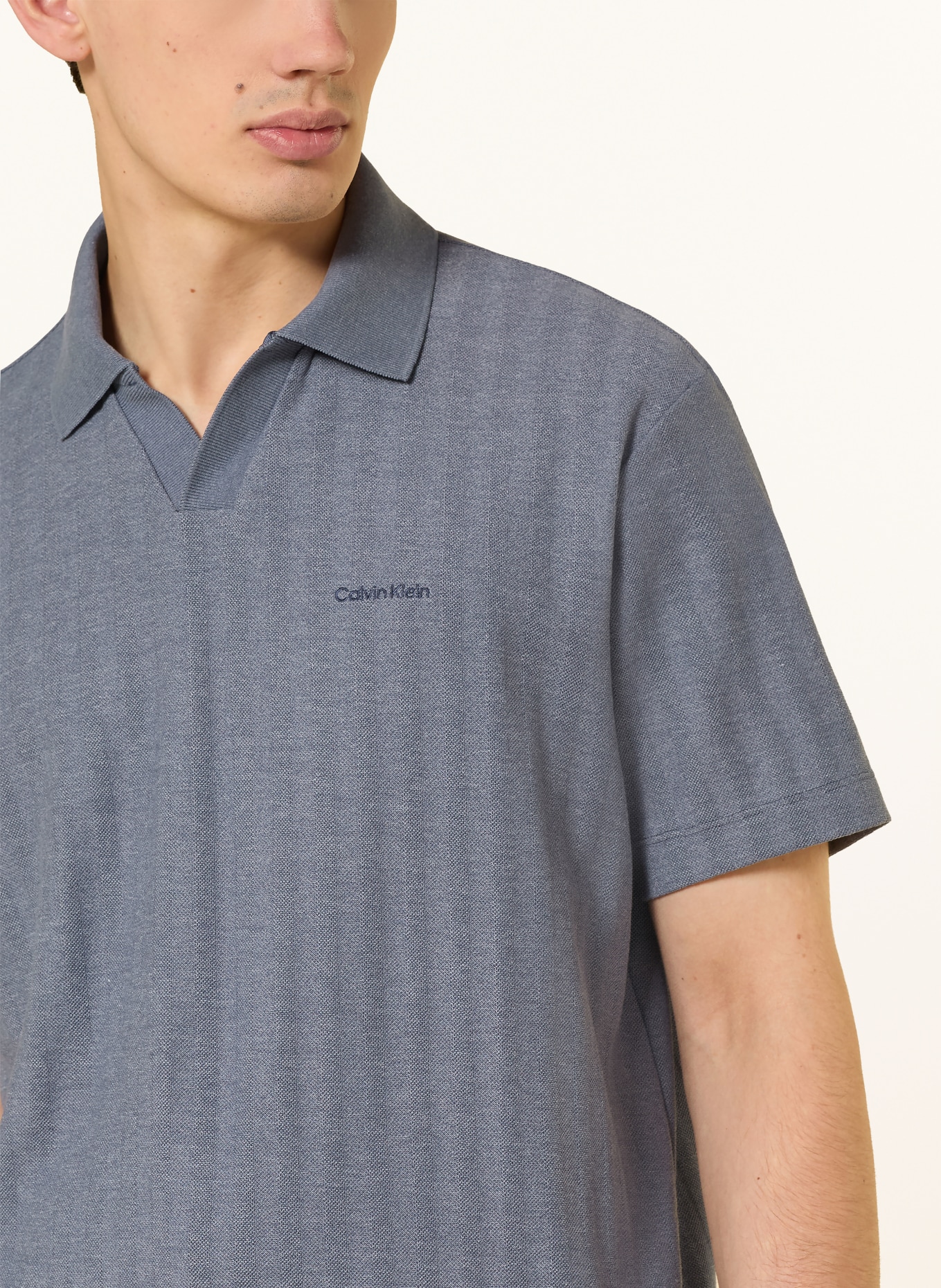 Calvin Klein Piqué-Poloshirt Easy Fit: BLAU