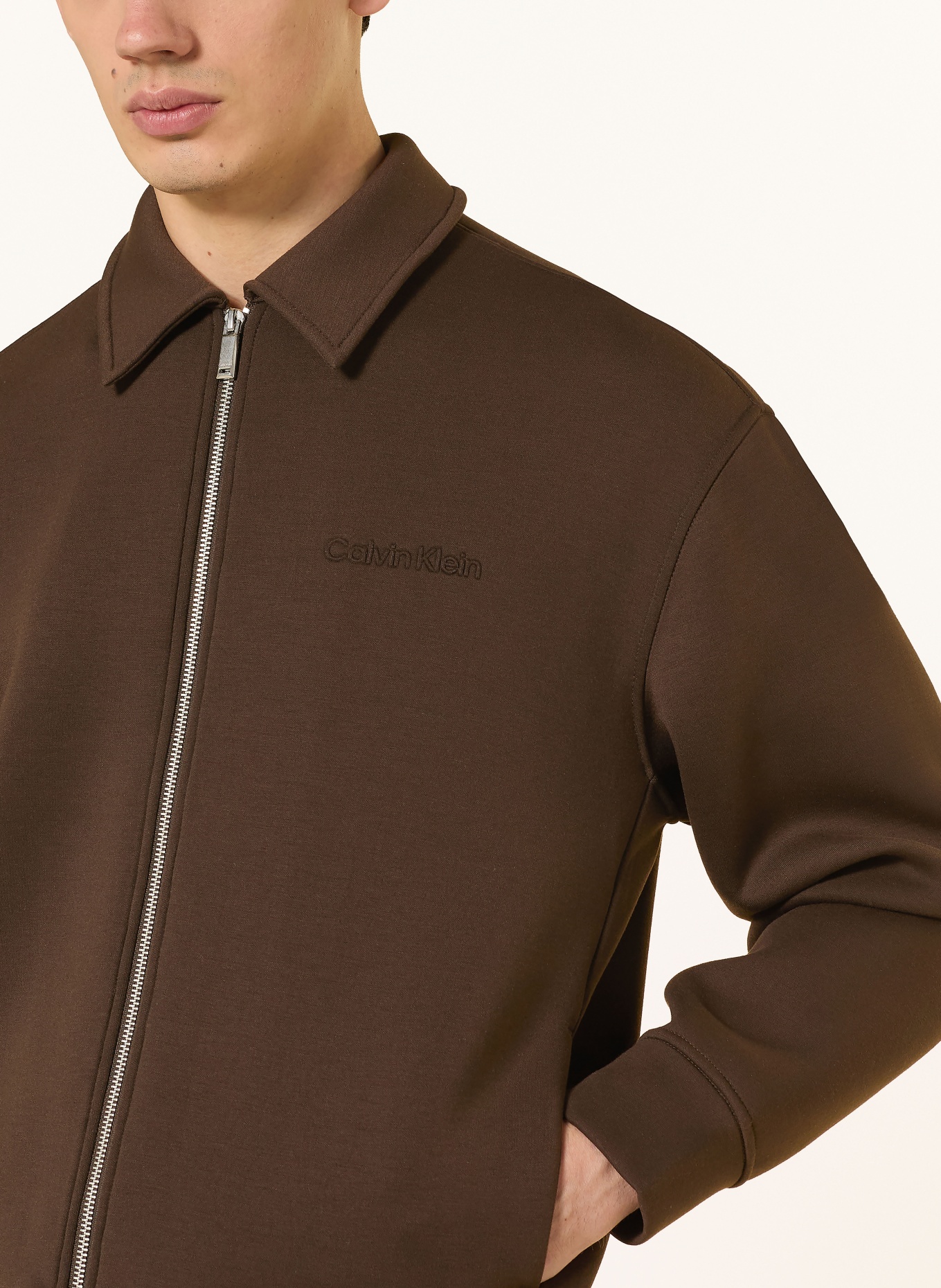 Calvin Klein Jacke: DUNKELBRAUN