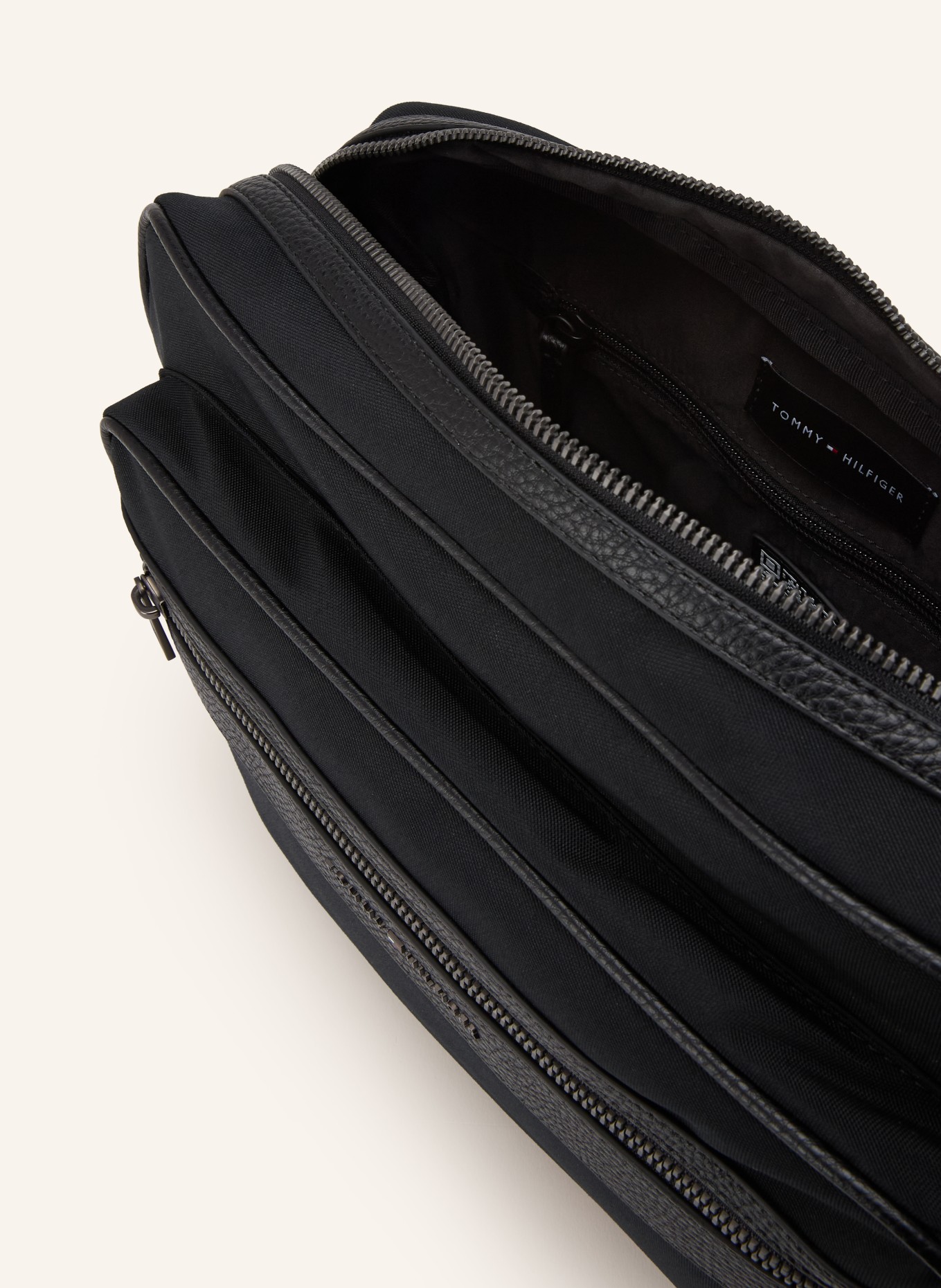 TOMMY HILFIGER Schoudertas: ZWART