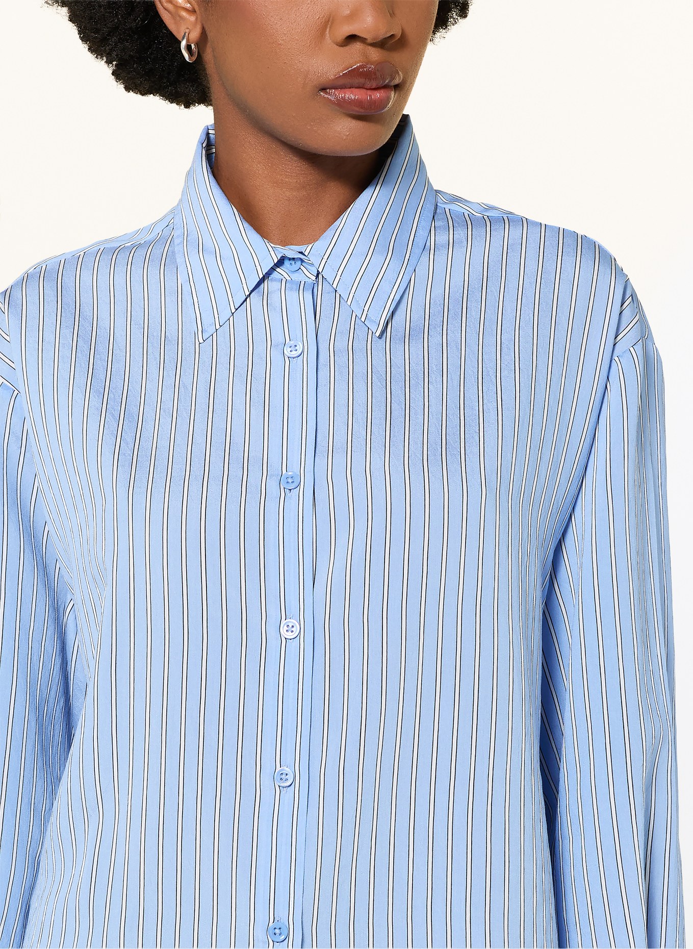 The Frankie Shop PERI Shirt Blouse: LIGHT BLUE / WHITE / BLACK