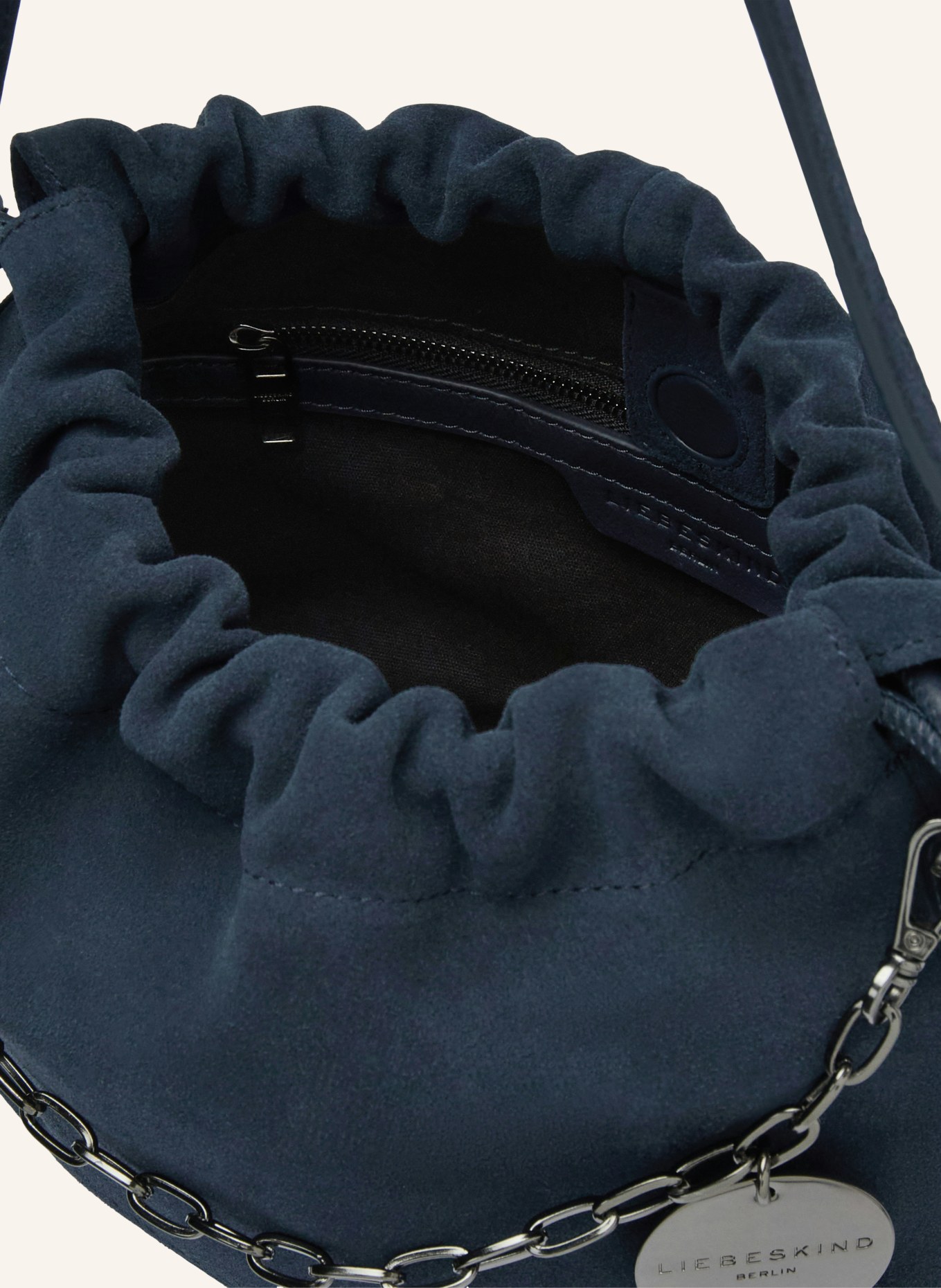 LIEBESKIND Geantă tip sac LYA SMALL: ALBASTRU ÎNCHIS
