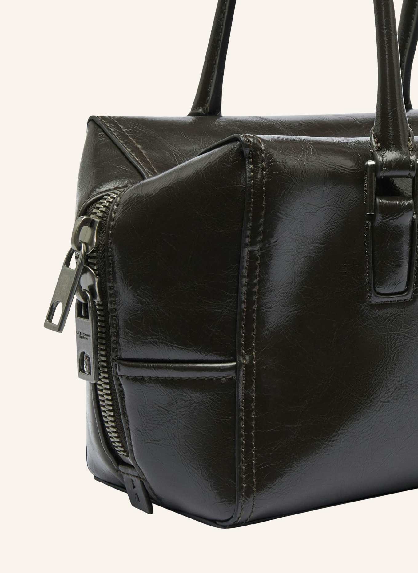 LIEBESKIND ARCHIVE KAYLA SMALL Shoulder Bag: DARK BROWN / PLATINUM