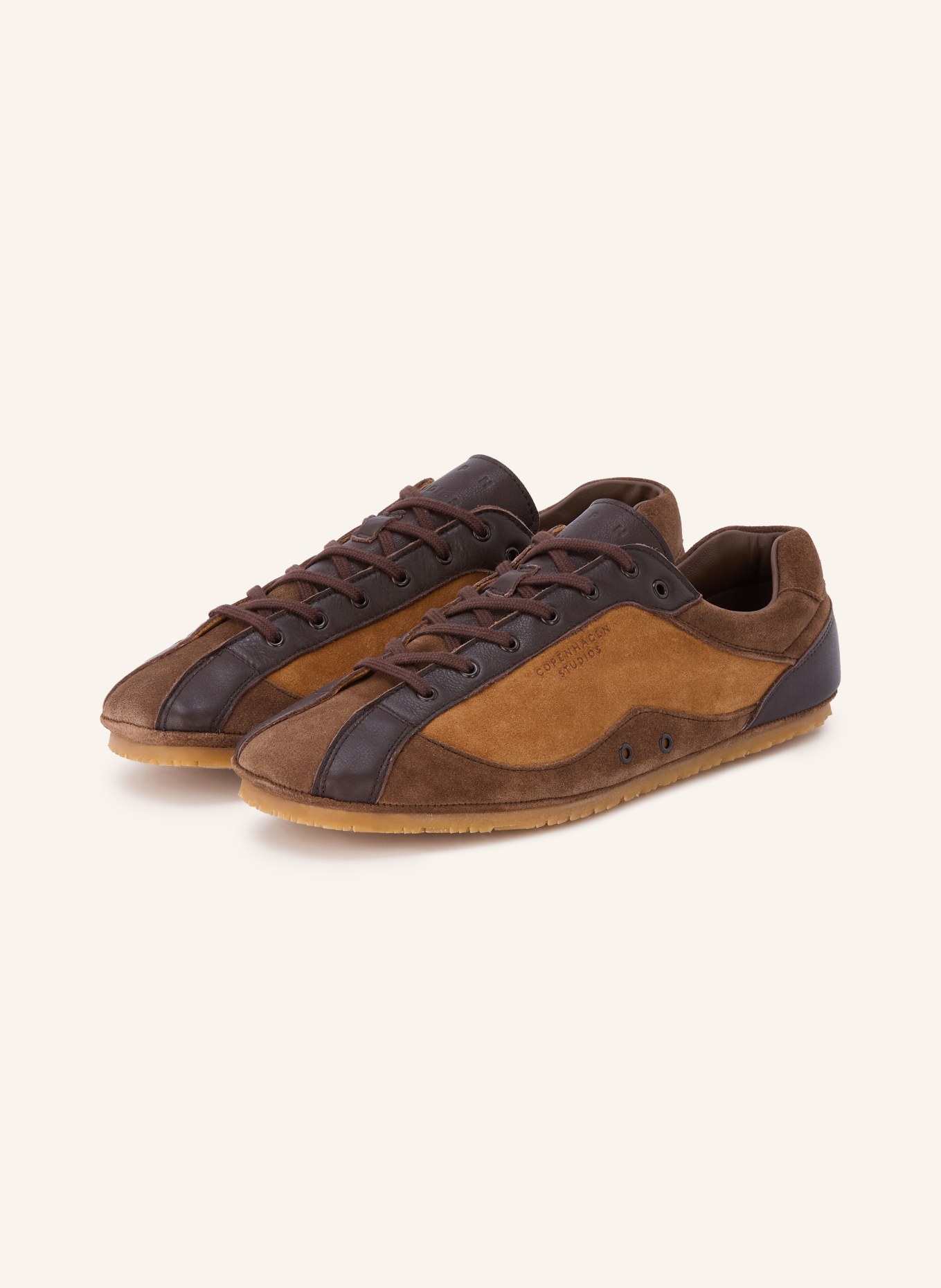 COPENHAGEN STUDIOS Adidași CPH723: CONIAC / MARO ÎNCHIS / MARO