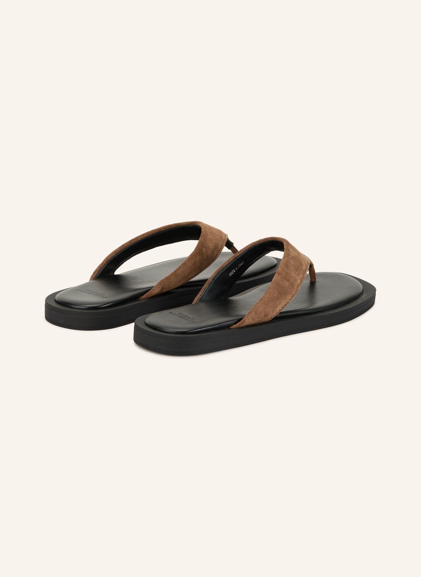COPENHAGEN STUDIOS Toe-separator CPH791: BROWN