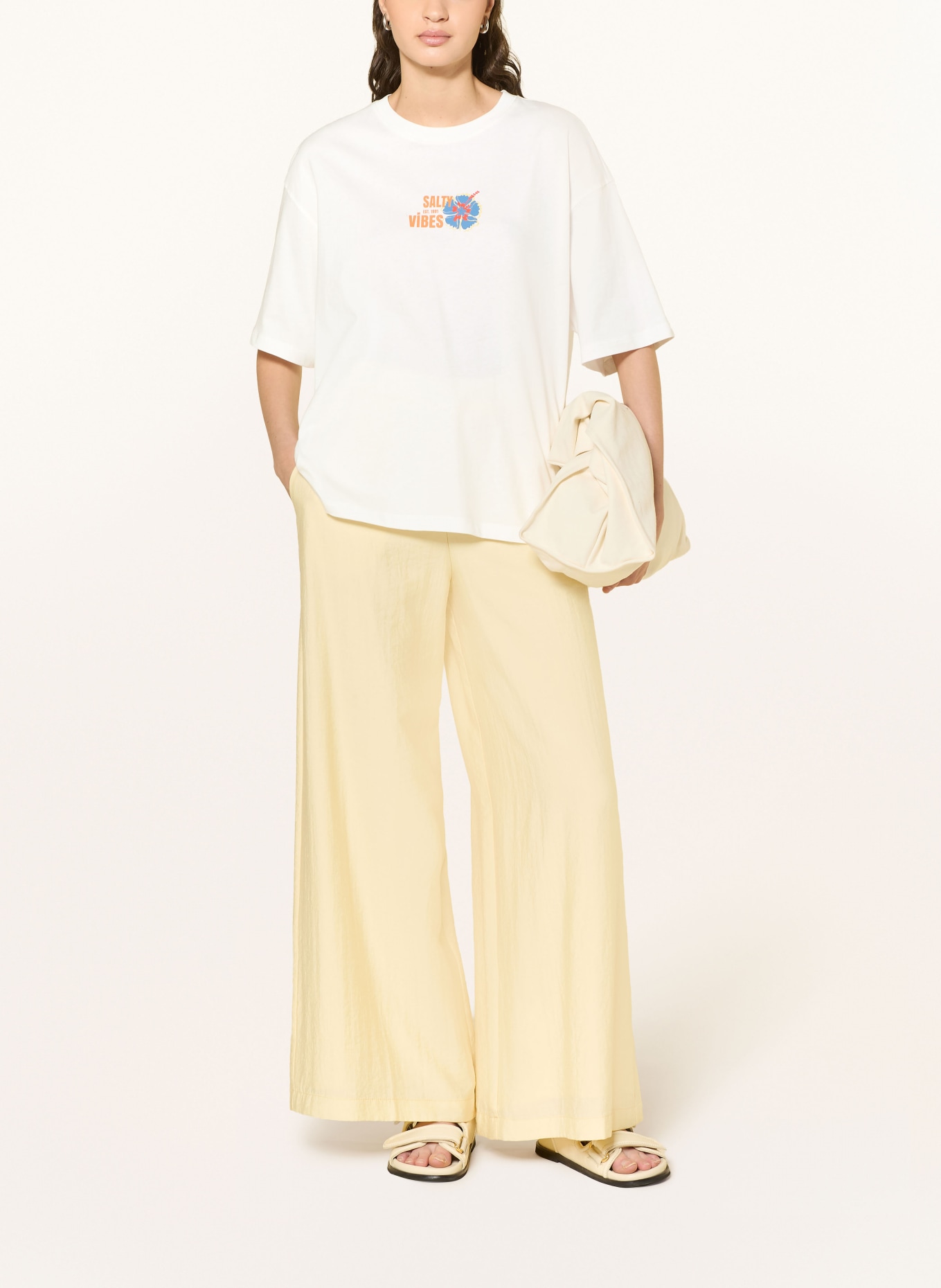 mavi Oversized shirt: WHITE / ORANGE / BLUE