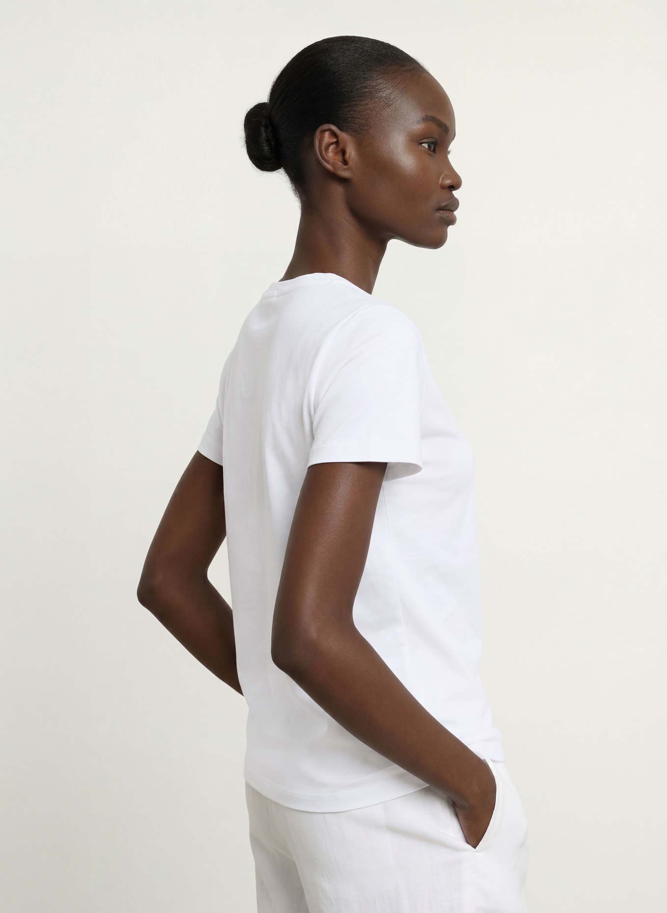 BOSS T-Shirt ELOVE: WEISS / CAMEL / SCHWARZ