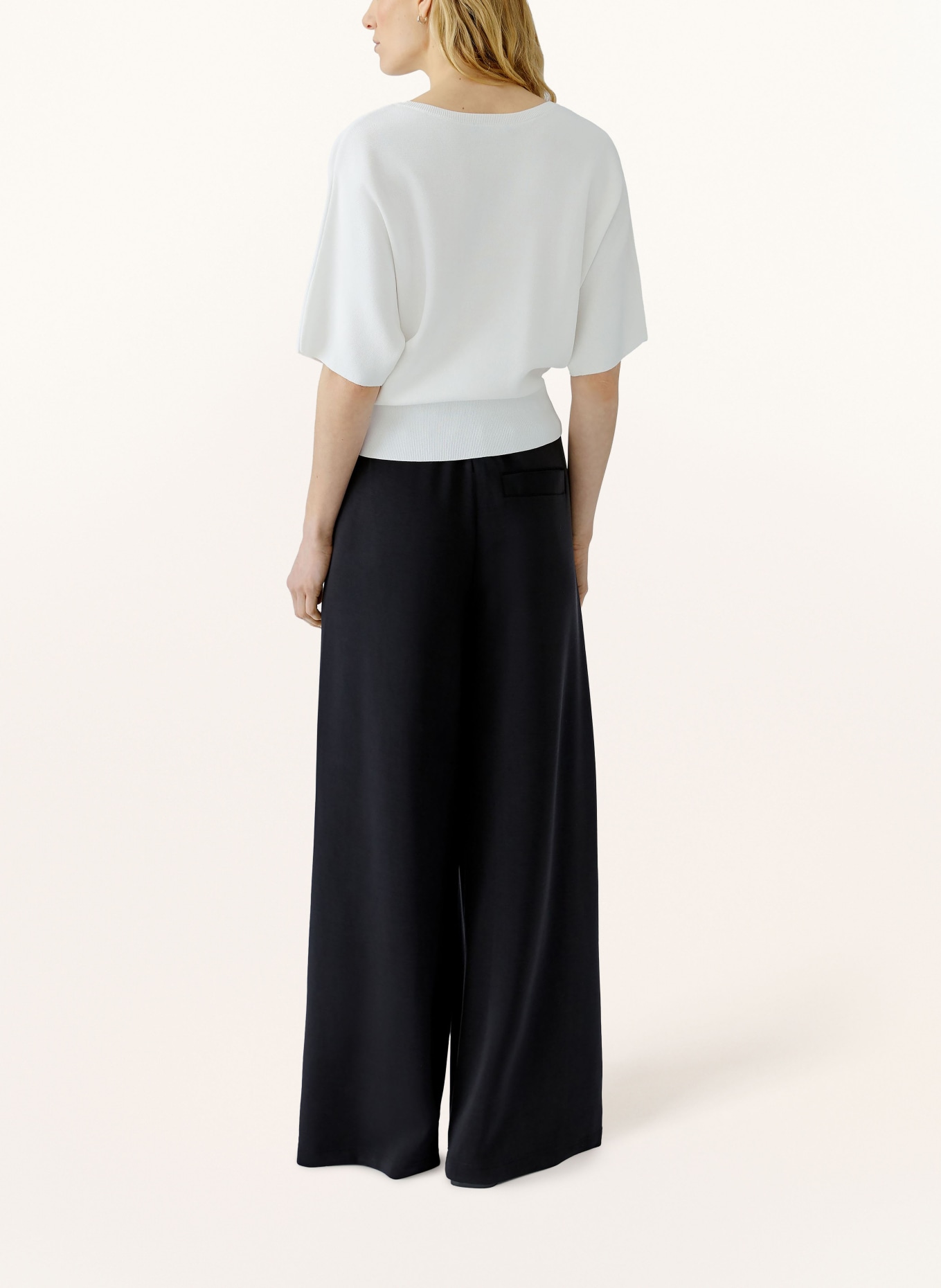 oui Strickshirt: WEISS