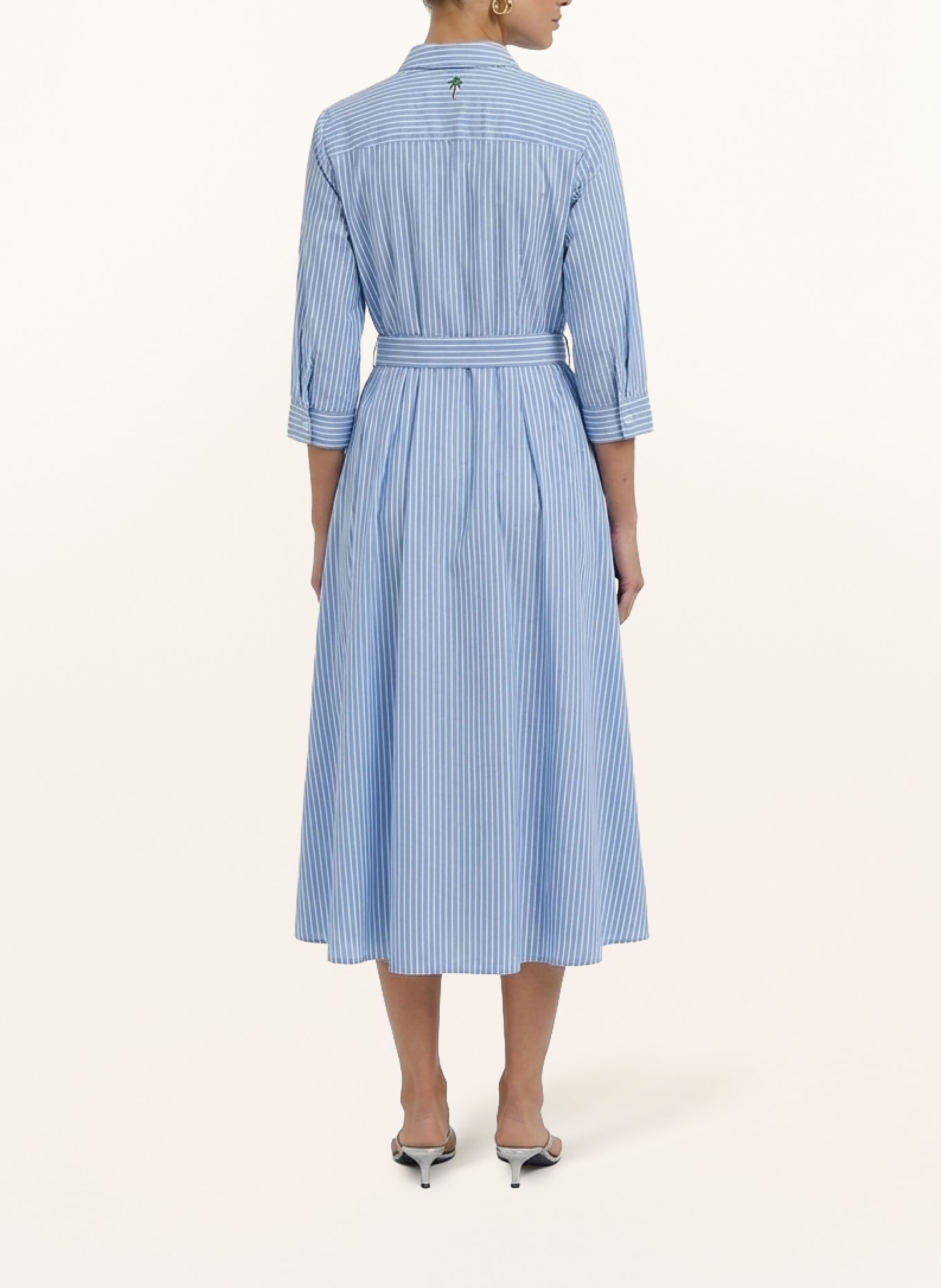 oui Robe chemisier: BLEU CLAIR / BLANC
