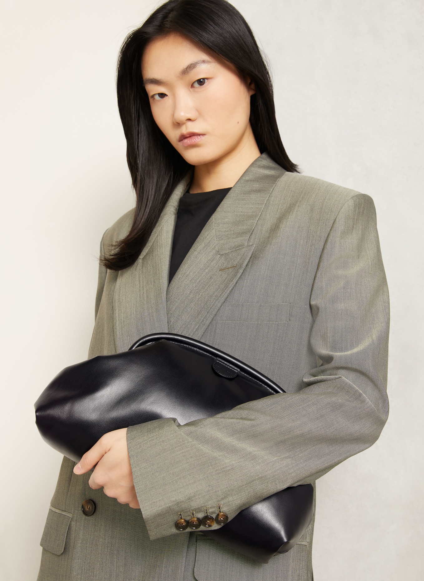 STELLA McCARTNEY Clutch FALABELLA: SORT / GULD