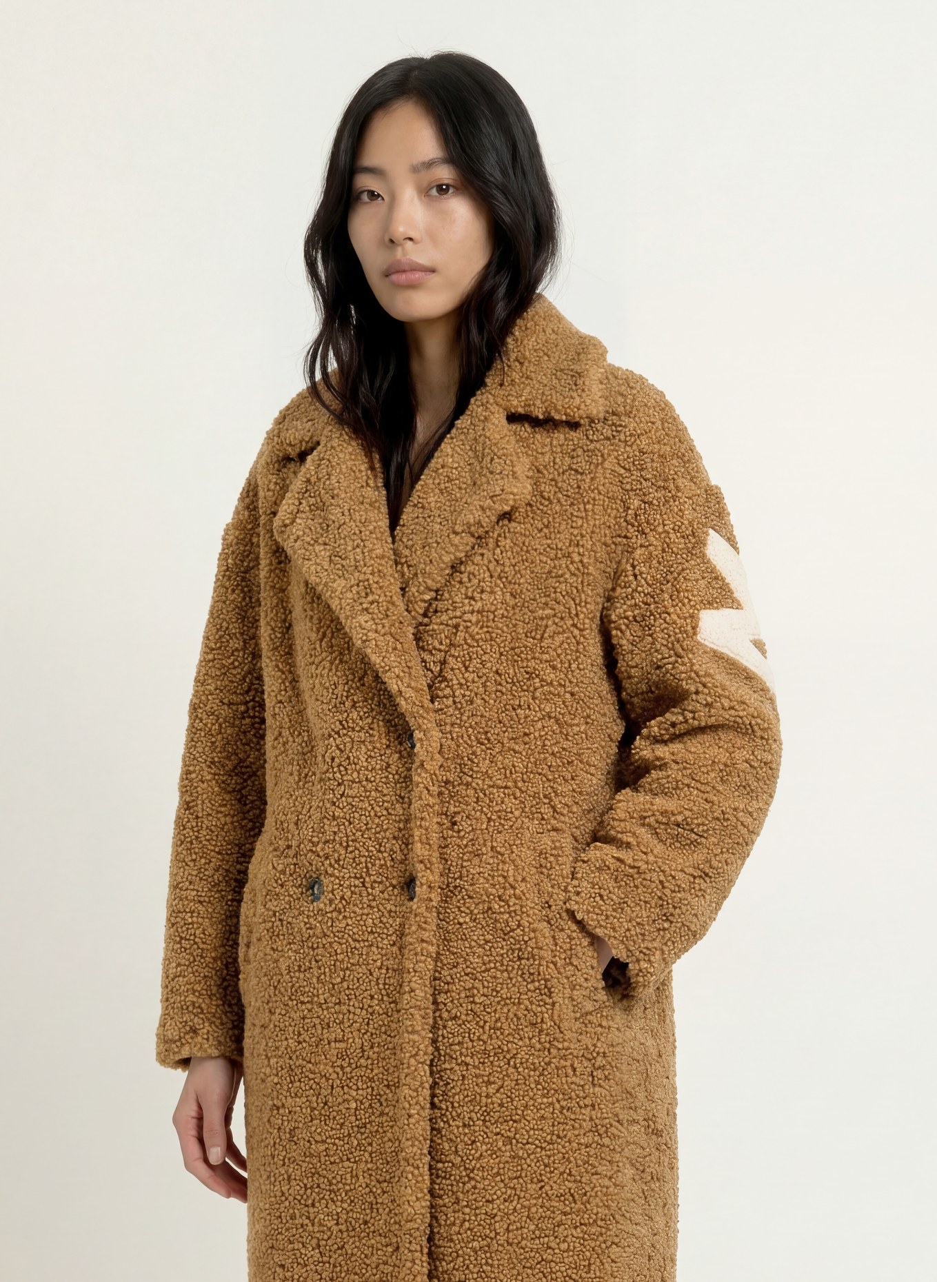 No.1 Como Teddymantel CORTONA: COGNAC