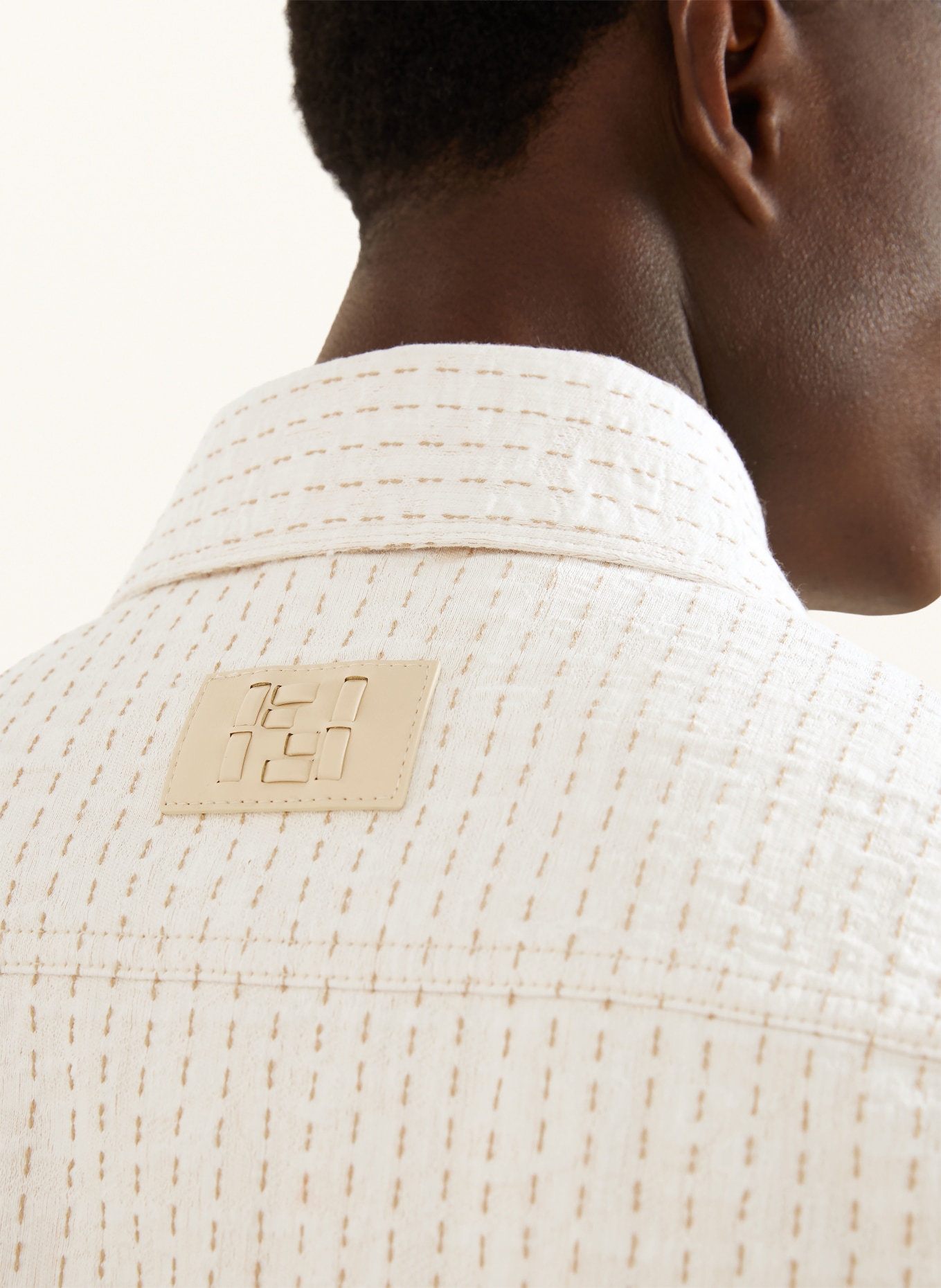 FENDI Overshirt: WHITE / BEIGE