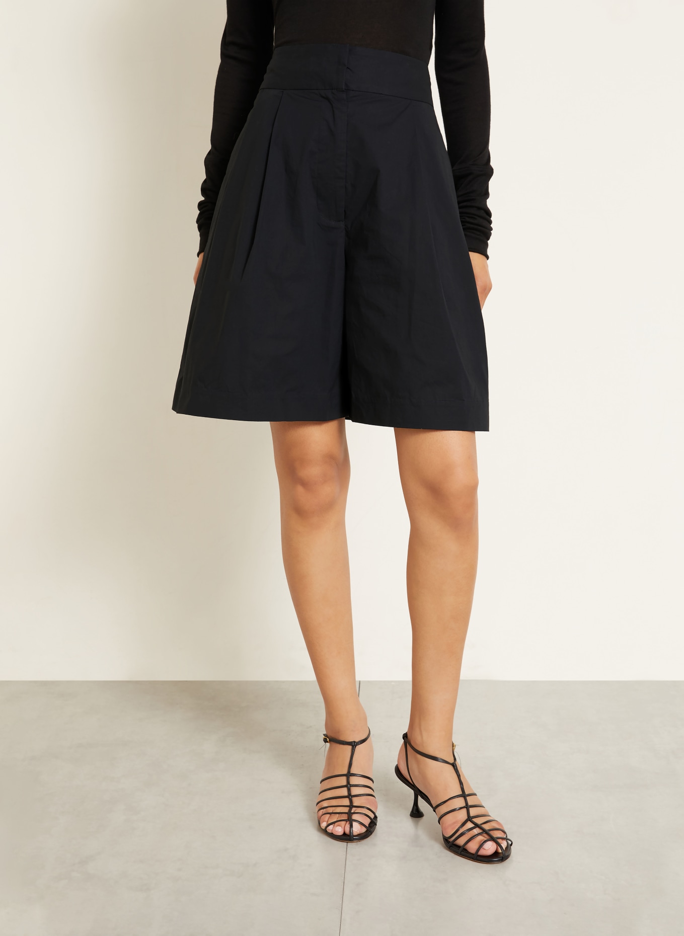 Proenza Schouler Korte broek CLIO: ZWART