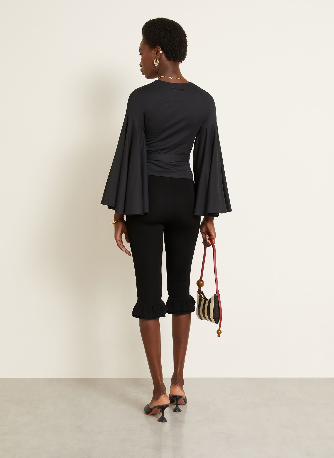 JACQUEMUS Leggings LE BERMUDA PLAYA à volants: NOIR