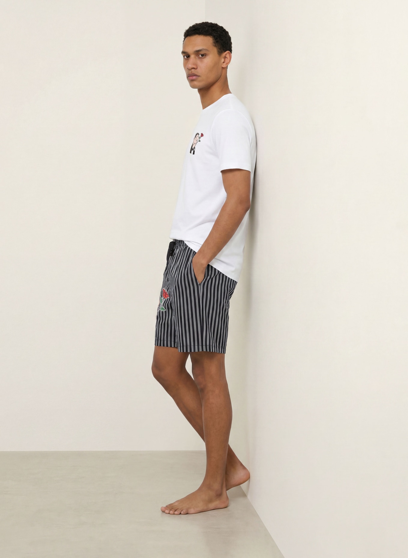 mey Sovshorts mey × LORIOT: SVART / RÖD / VIT