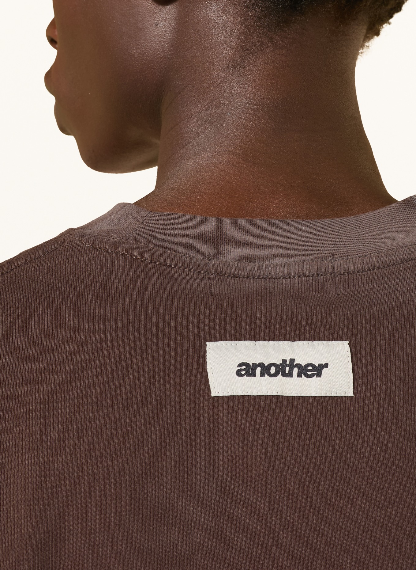 another COTTON LAB T-shirt: MARRON